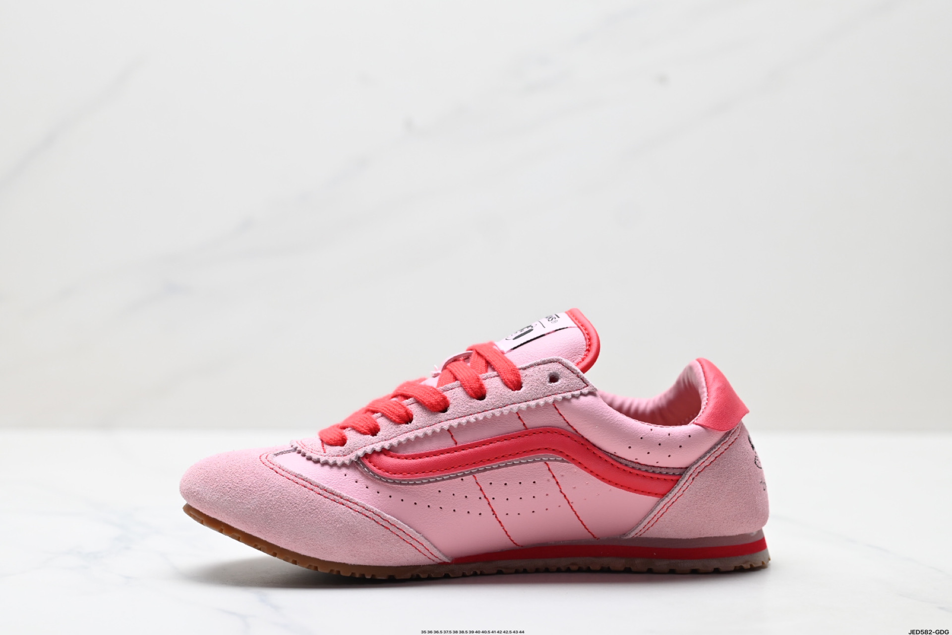 范斯RIROO x VANS SUPER LOWPRO联名舒适低帮休闲鞋 联名设计的男女板鞋-Chinese UA Cheap High Quatity Brand Clothes Bags handbags Sneakers wholesale wholesaler seller from China Factory suppliers Fashion Clothing Shoes best Quality Beautiful Price 范斯RIROO x VANS SUPER LOWPRO联名舒适低帮休闲鞋 联名设计的男女板鞋