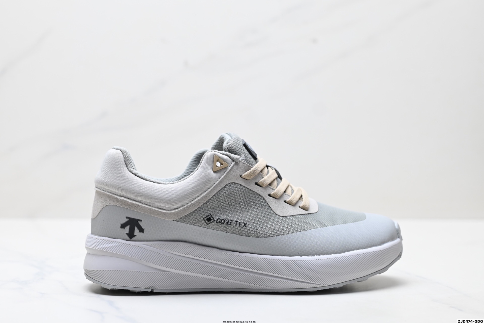 迪桑特DESCENTE BOA DUALIS都市通勤 GORE-TEX 时尚舒适 防滑耐磨 时尚休闲运动覆盖防水男子越野跑鞋 D5131DSN24-Chinese UA Cheap High Quatity Brand Clothes Bags handbags Sneakers wholesale wholesaler seller from China Factory suppliers Fashion Clothing Shoes best Quality Beautiful Price 迪桑特DESCENTE BOA DUALIS都市通勤 GORE-TEX 时尚舒适 防滑耐磨 时尚休闲运动覆盖防水男子越野跑鞋 D5131DSN24