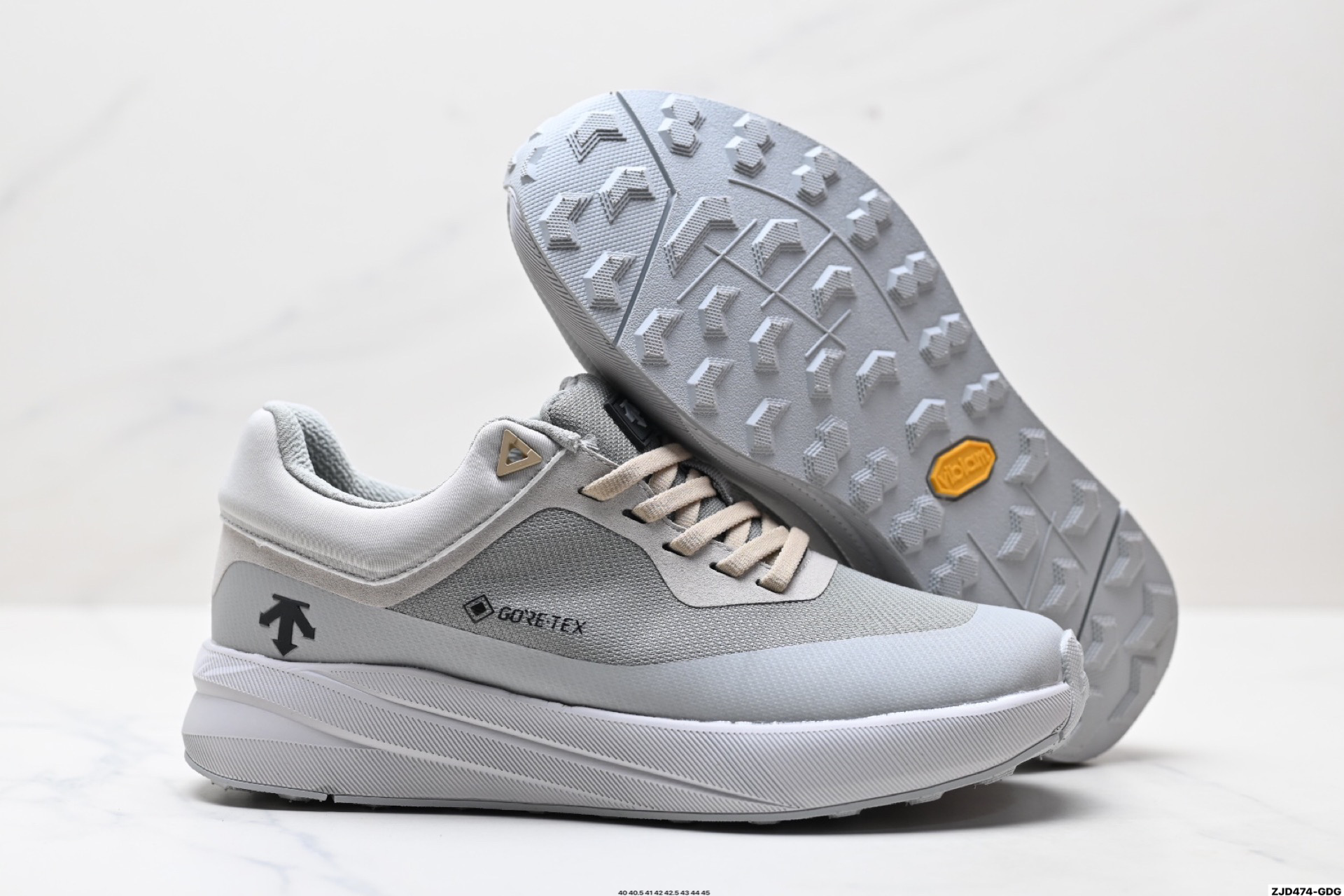 迪桑特DESCENTE BOA DUALIS都市通勤 GORE-TEX 时尚舒适 防滑耐磨 时尚休闲运动覆盖防水男子越野跑鞋 D5131DSN24-Chinese UA Cheap High Quatity Brand Clothes Bags handbags Sneakers wholesale wholesaler seller from China Factory suppliers Fashion Clothing Shoes best Quality Beautiful Price 迪桑特DESCENTE BOA DUALIS都市通勤 GORE-TEX 时尚舒适 防滑耐磨 时尚休闲运动覆盖防水男子越野跑鞋 D5131DSN24