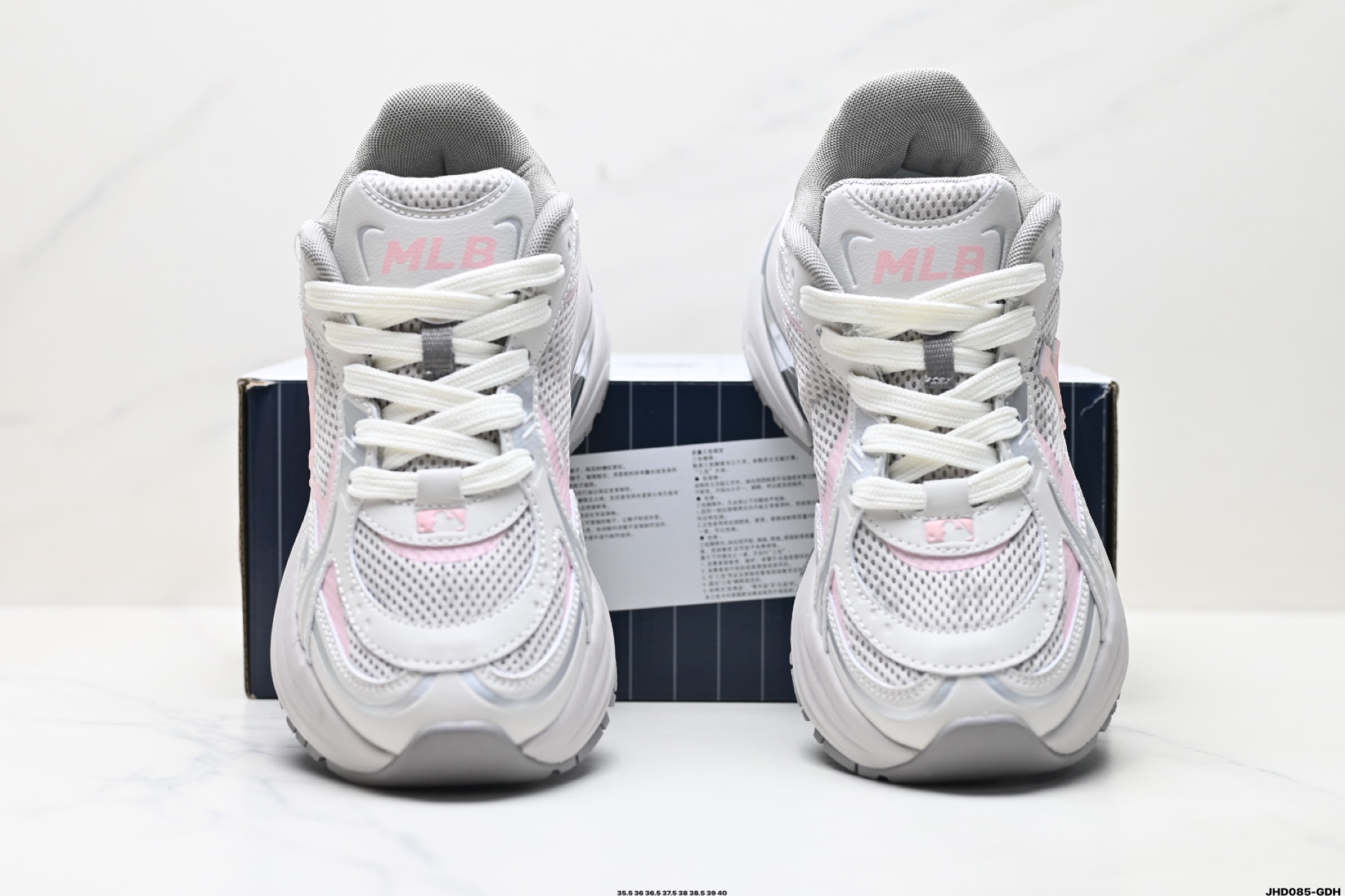 MLB New York Yankees Curve Runner 舒适百搭 防滑耐磨 低帮 流浪鞋跑步鞋 3ARNSPL5N