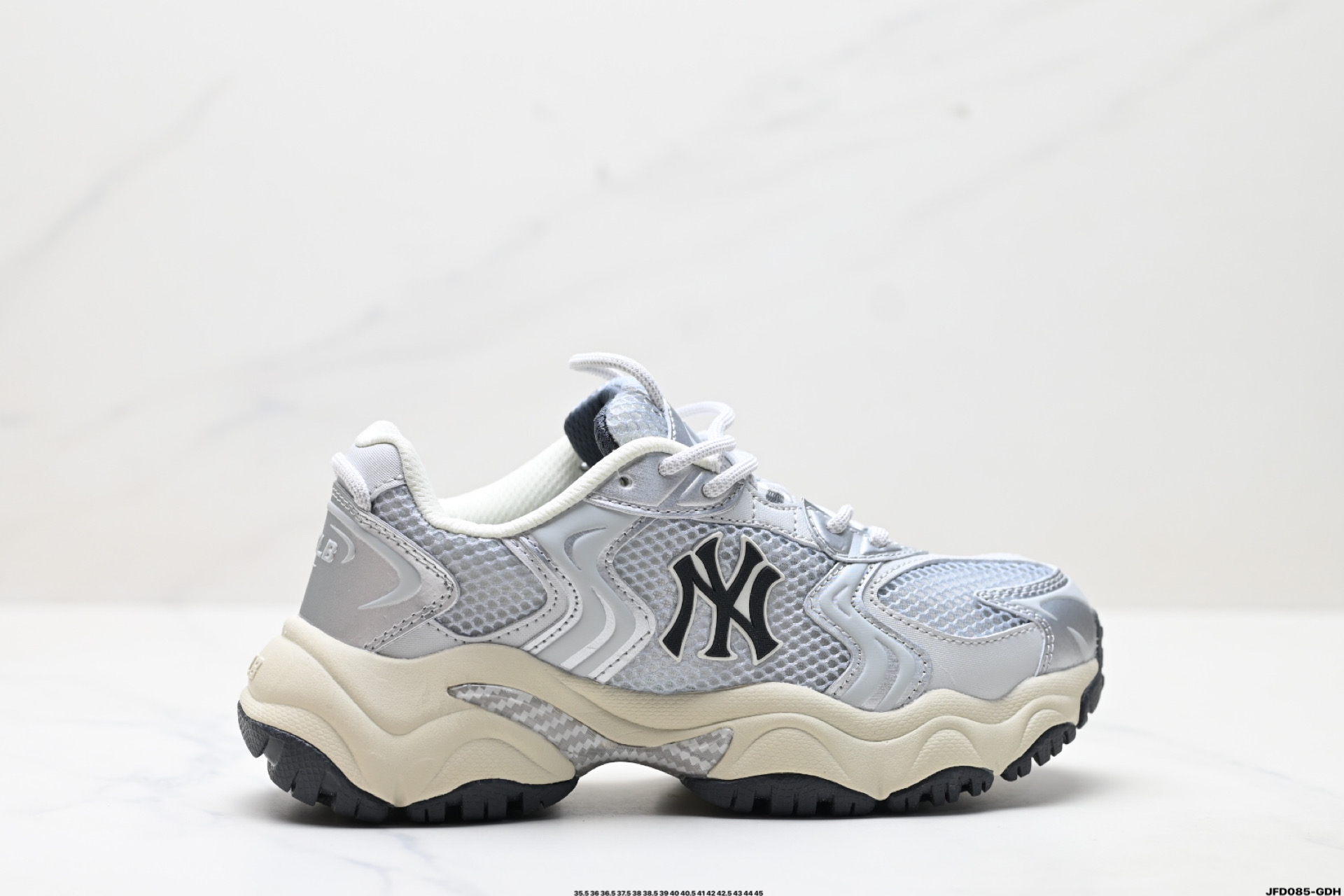 MLB CARGO CHUNKY 纽约洋基队 时尚百搭休闲运动潮流 防滑耐磨 低帮 老爹鞋 3ASHW075N