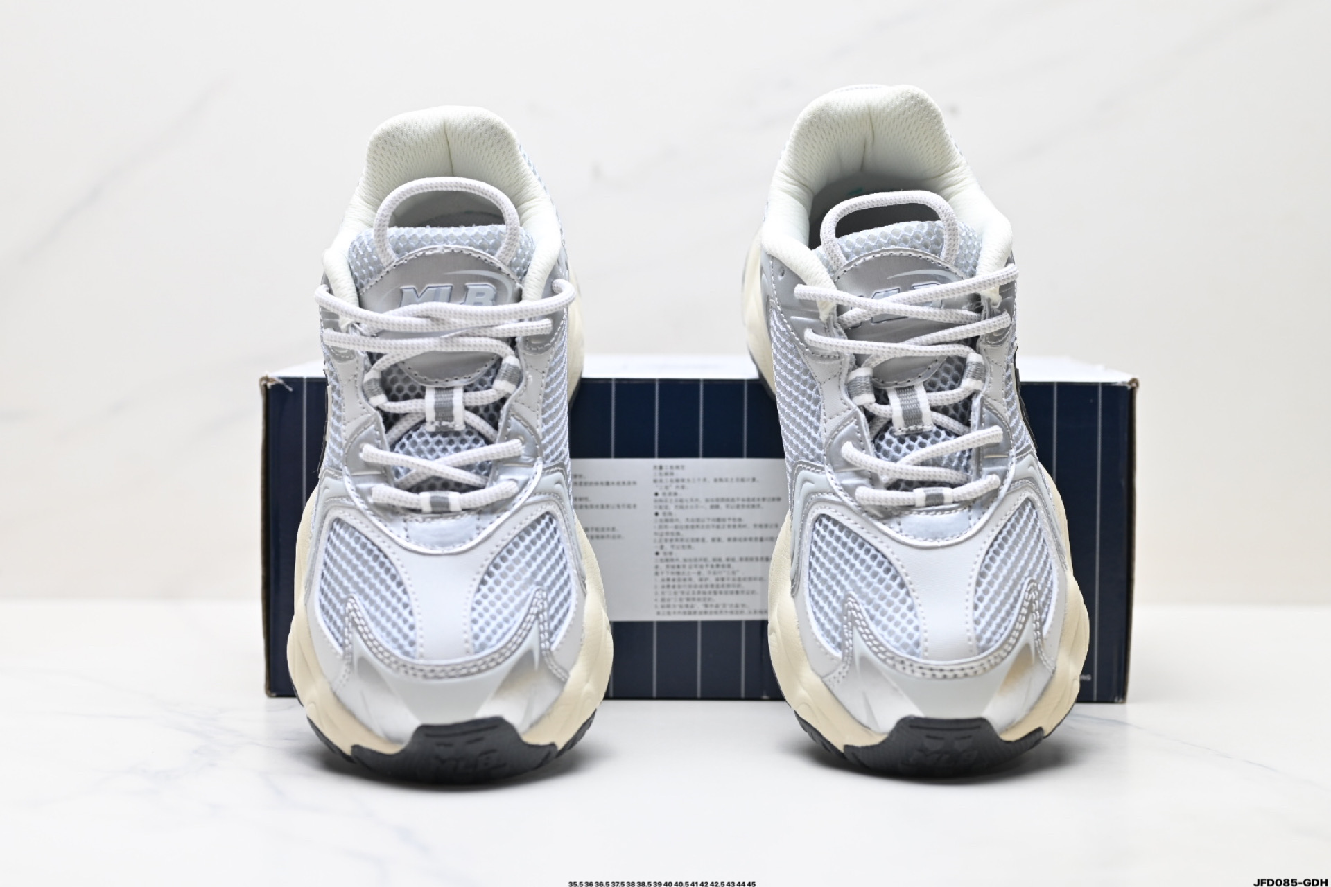 MLB CARGO CHUNKY 纽约洋基队 时尚百搭休闲运动潮流 防滑耐磨 低帮 老爹鞋 3ASHW075N