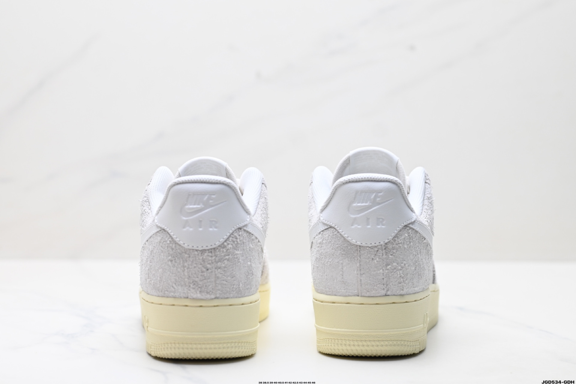 NIKE AIR FORCE 1‘07 LX  HF2897-001