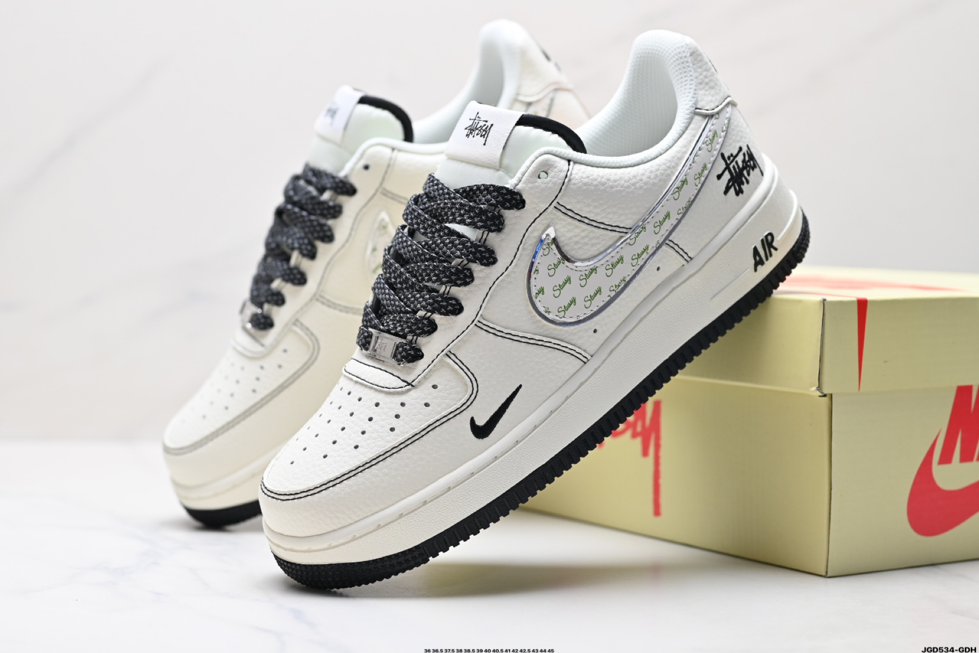 NIKE AIR FORCE 1‘07 LX  HH7518-040