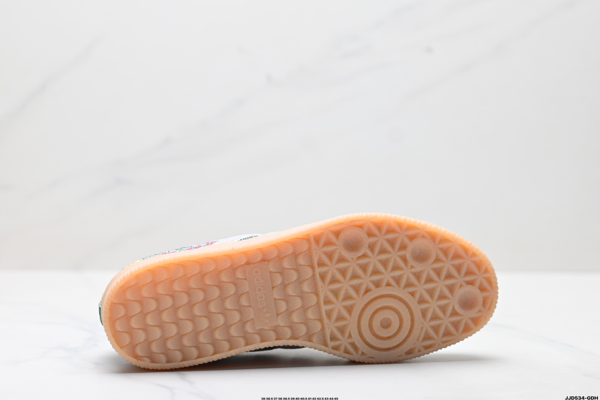 Adidas Originals Sambae 桑巴舞系列阿迪达斯 三叶草 绅士德训足球风百搭低帮休闲运动板鞋 JH7289 Adidas Originals Sambae 桑巴舞系列阿迪达斯 三叶草 绅士德训足球风百搭低帮休闲运动板鞋 JH7289