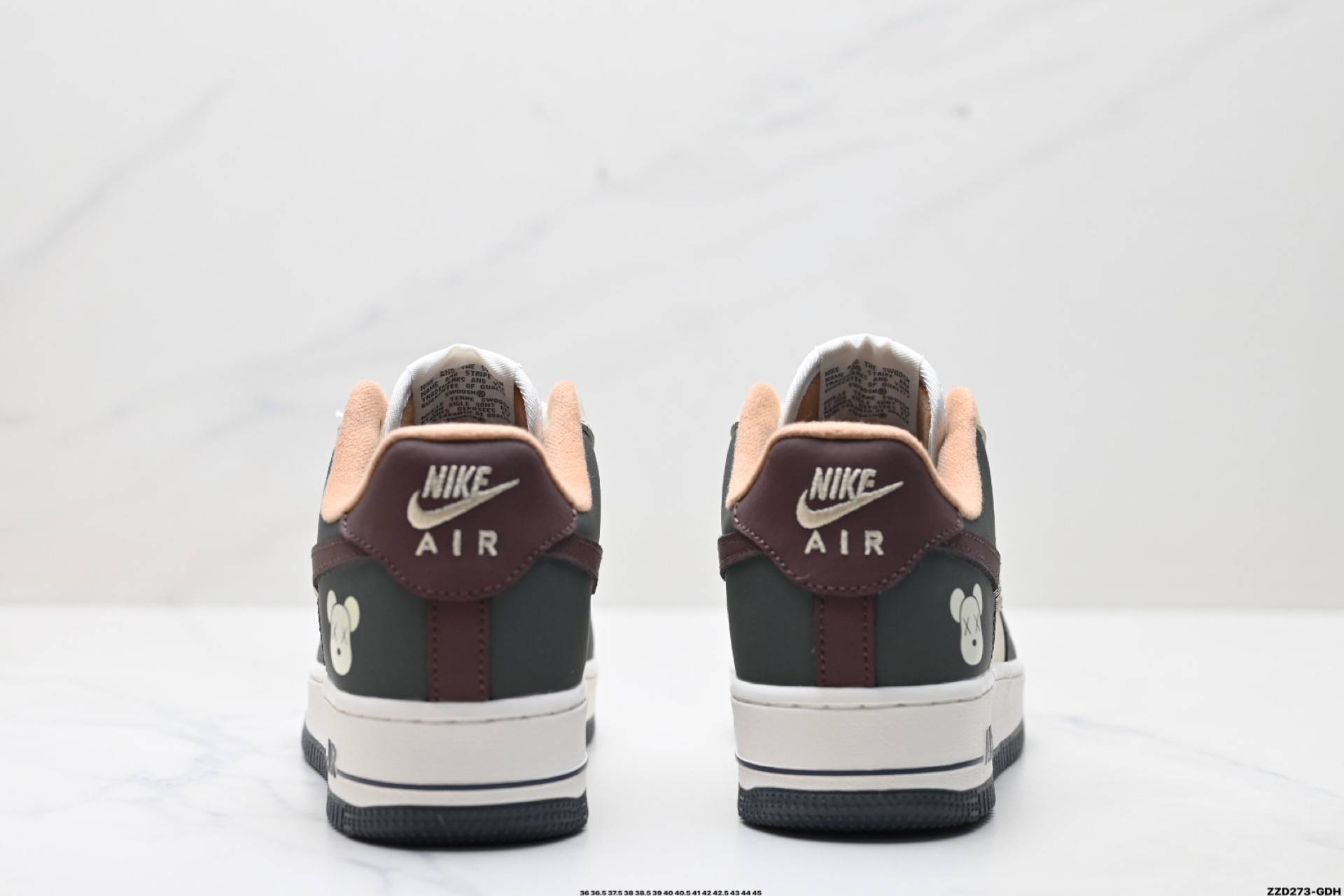 NIKE AIR FORCE 1‘07 LV8  AM1588-001