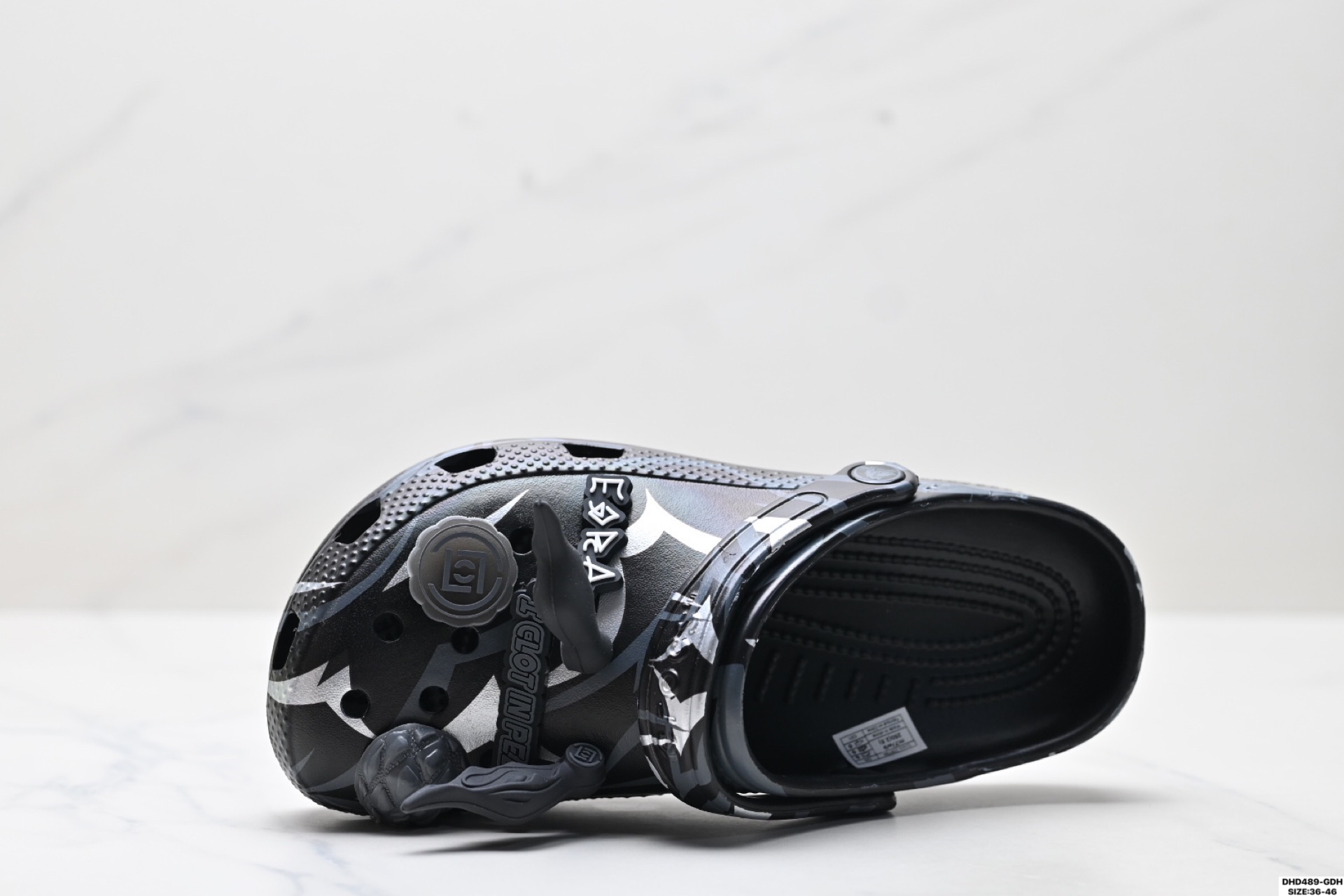 Clot x Crocs Classic Clog卡骆驰休闲沙滩洞洞拖鞋凉鞋-Chinese UA Cheap High Quatity Brand Clothes Bags handbags Sneakers wholesale wholesaler seller from China Factory suppliers Fashion Clothing Shoes best Quality Beautiful Price Clot x Crocs Classic Clog卡骆驰休闲沙滩洞洞拖鞋凉鞋