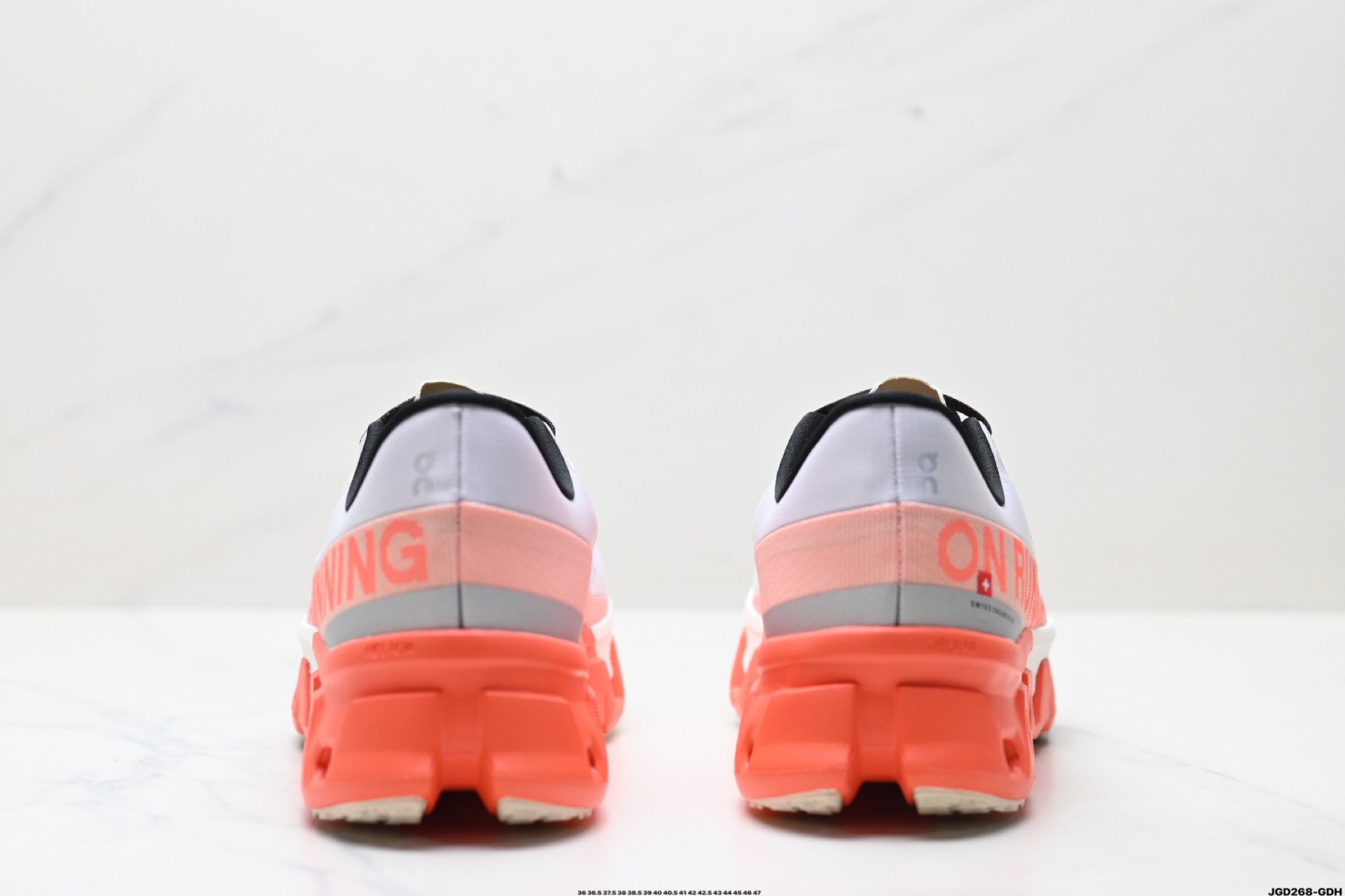 On Cloudmonster Hyper 昂跑 户外街头机能风新兴品牌轻便低帮跑步鞋 On Cloudmonster Hyper 昂跑 户外街头机能风新兴品牌轻便低帮跑步鞋