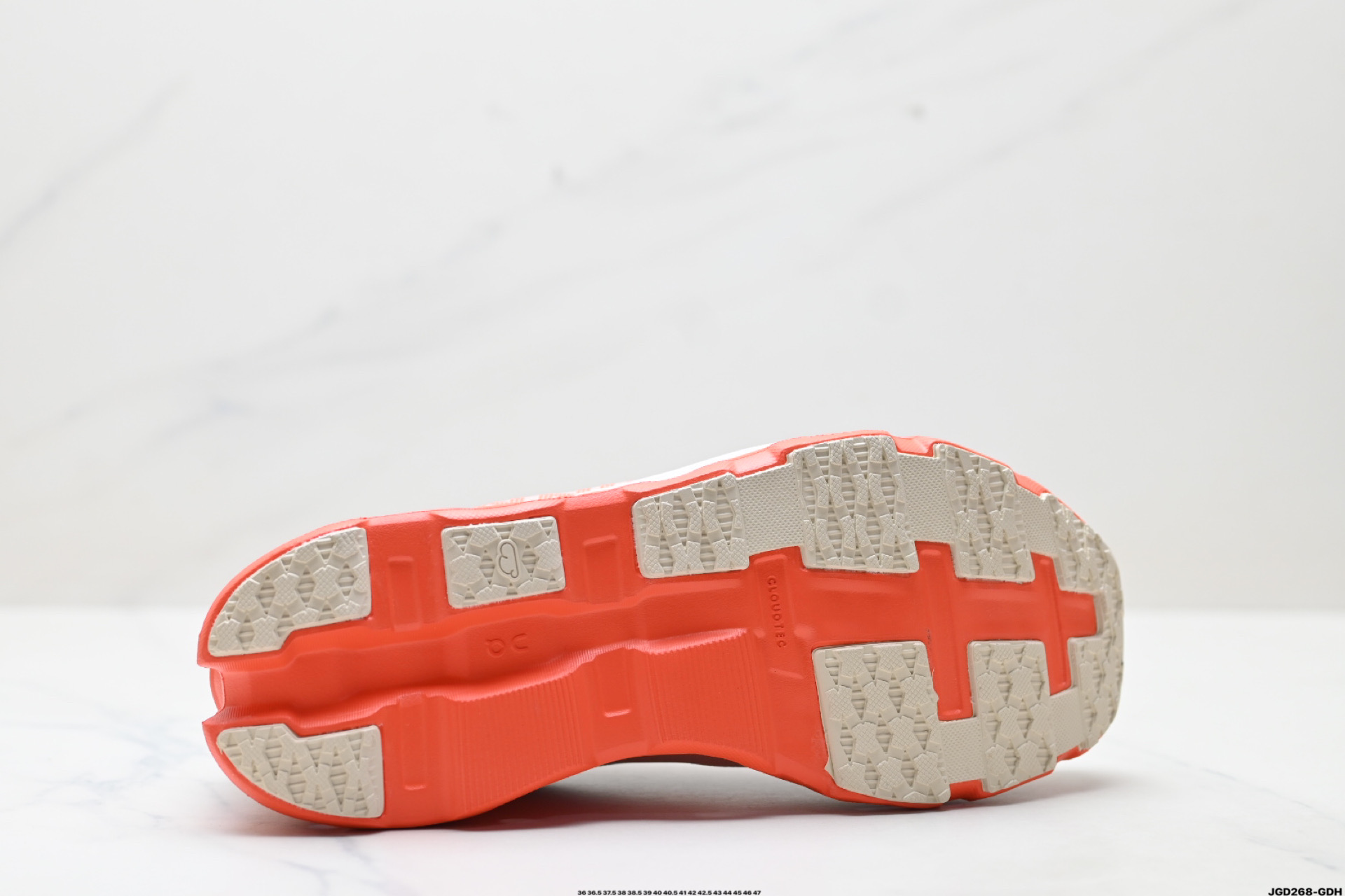 On Cloudmonster Hyper 昂跑 户外街头机能风新兴品牌轻便低帮跑步鞋 On Cloudmonster Hyper 昂跑 户外街头机能风新兴品牌轻便低帮跑步鞋