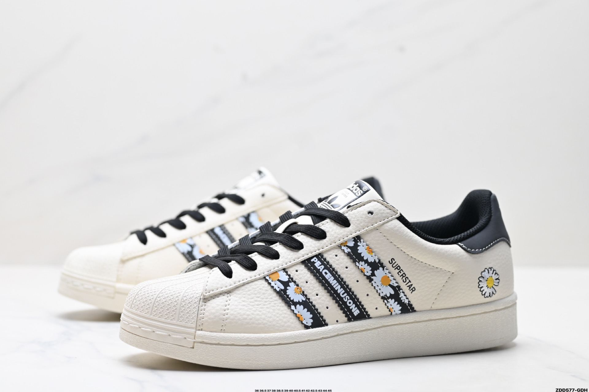 Adidas Originals Superstar 阿迪达斯 三叶草 贝壳头’DIY’系列低帮经典百搭休闲运动板鞋  XG0007