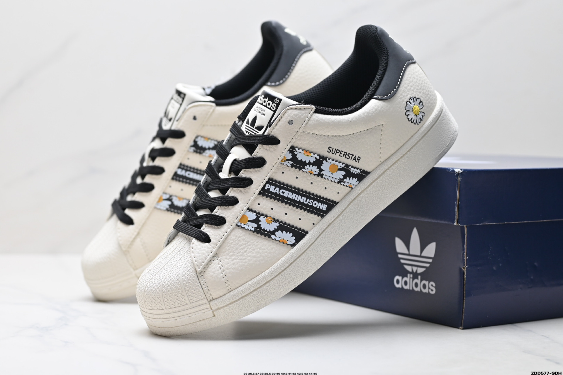 Adidas Originals Superstar 阿迪达斯 三叶草 贝壳头’DIY’系列低帮经典百搭休闲运动板鞋  XG0007