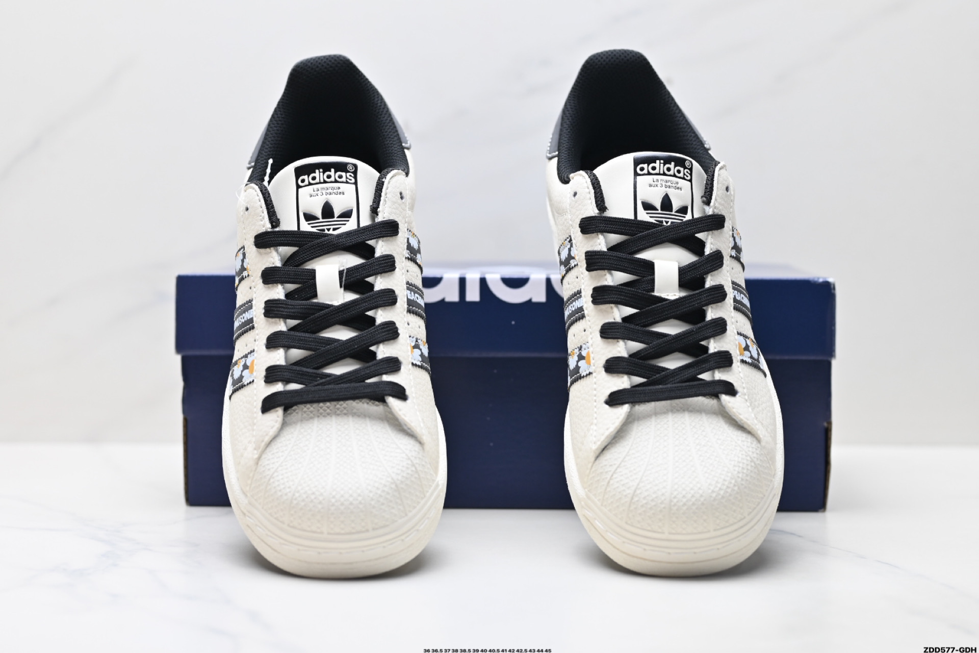 Adidas Originals Superstar 阿迪达斯 三叶草 贝壳头’DIY’系列低帮经典百搭休闲运动板鞋  XG0007