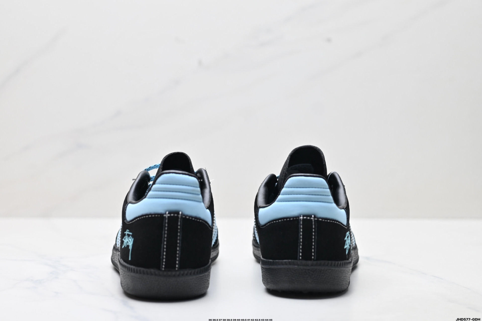 Adidas Originals Samba OG ‘DIY’桑巴舞系列 阿迪达斯 三叶草绅士德训足球风百搭低帮休闲运动板鞋 XR0003