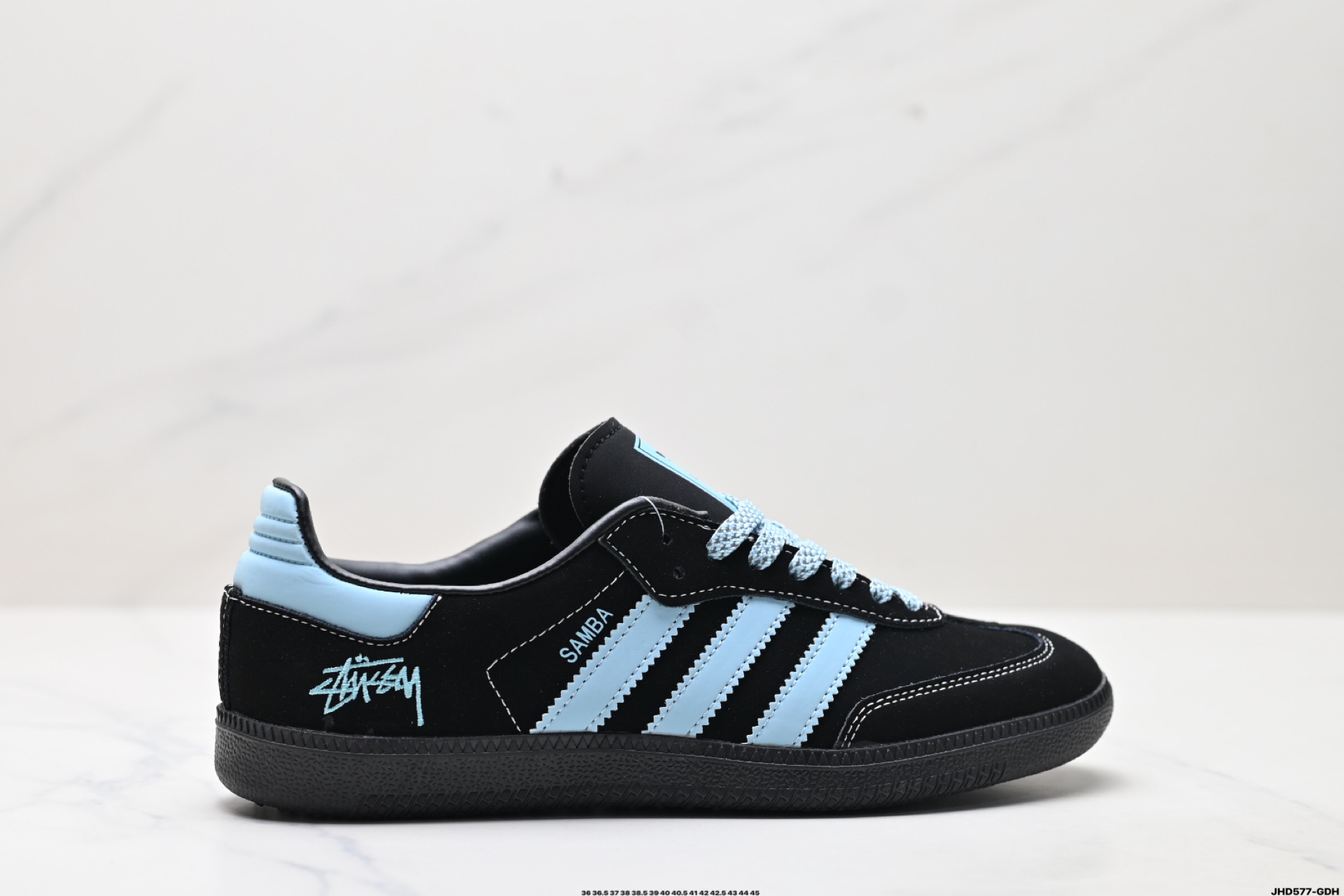 Adidas Originals Samba OG ‘DIY’桑巴舞系列 阿迪达斯 三叶草绅士德训足球风百搭低帮休闲运动板鞋 XR0003