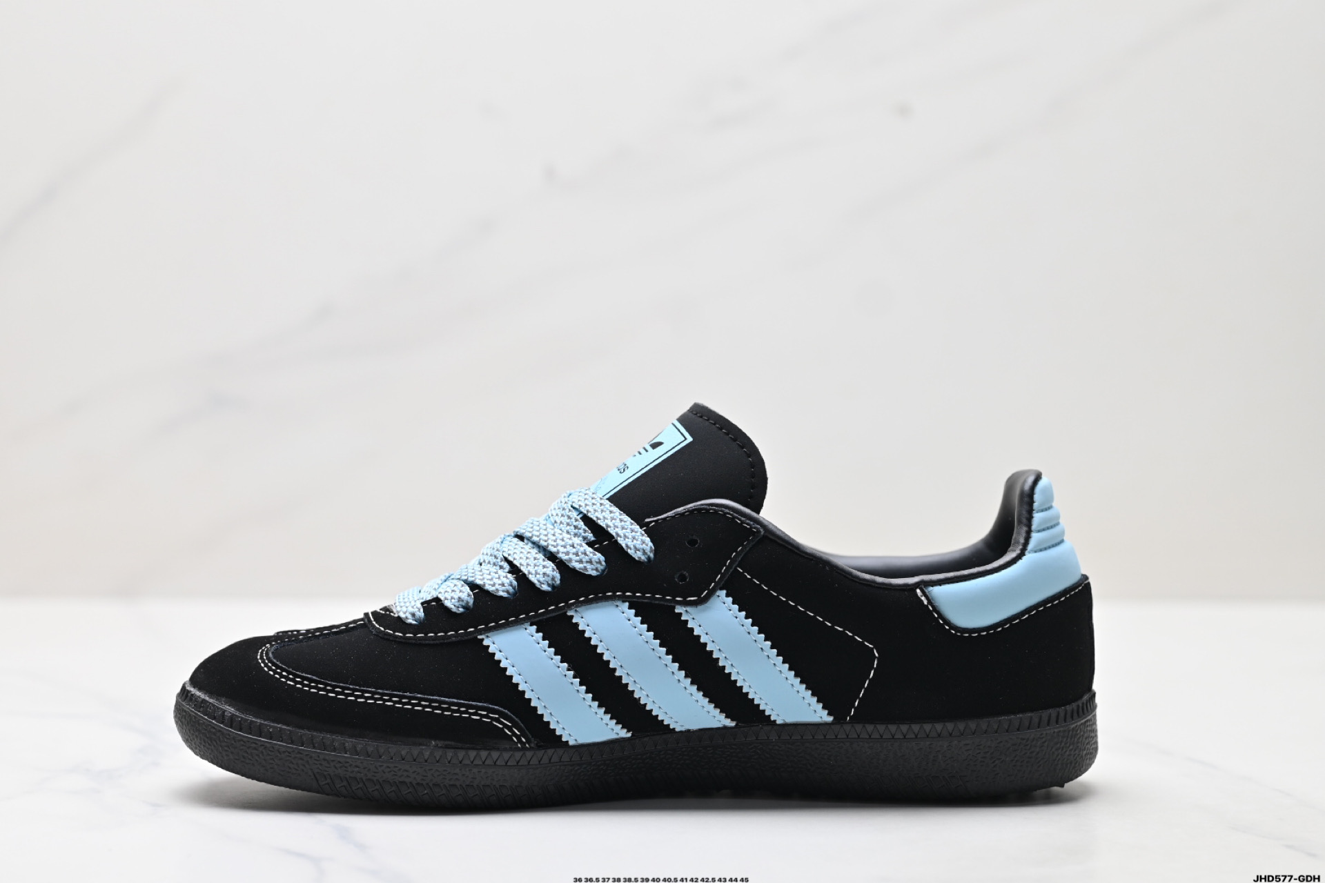 Adidas Originals Samba OG ‘DIY’桑巴舞系列 阿迪达斯 三叶草绅士德训足球风百搭低帮休闲运动板鞋 XR0003