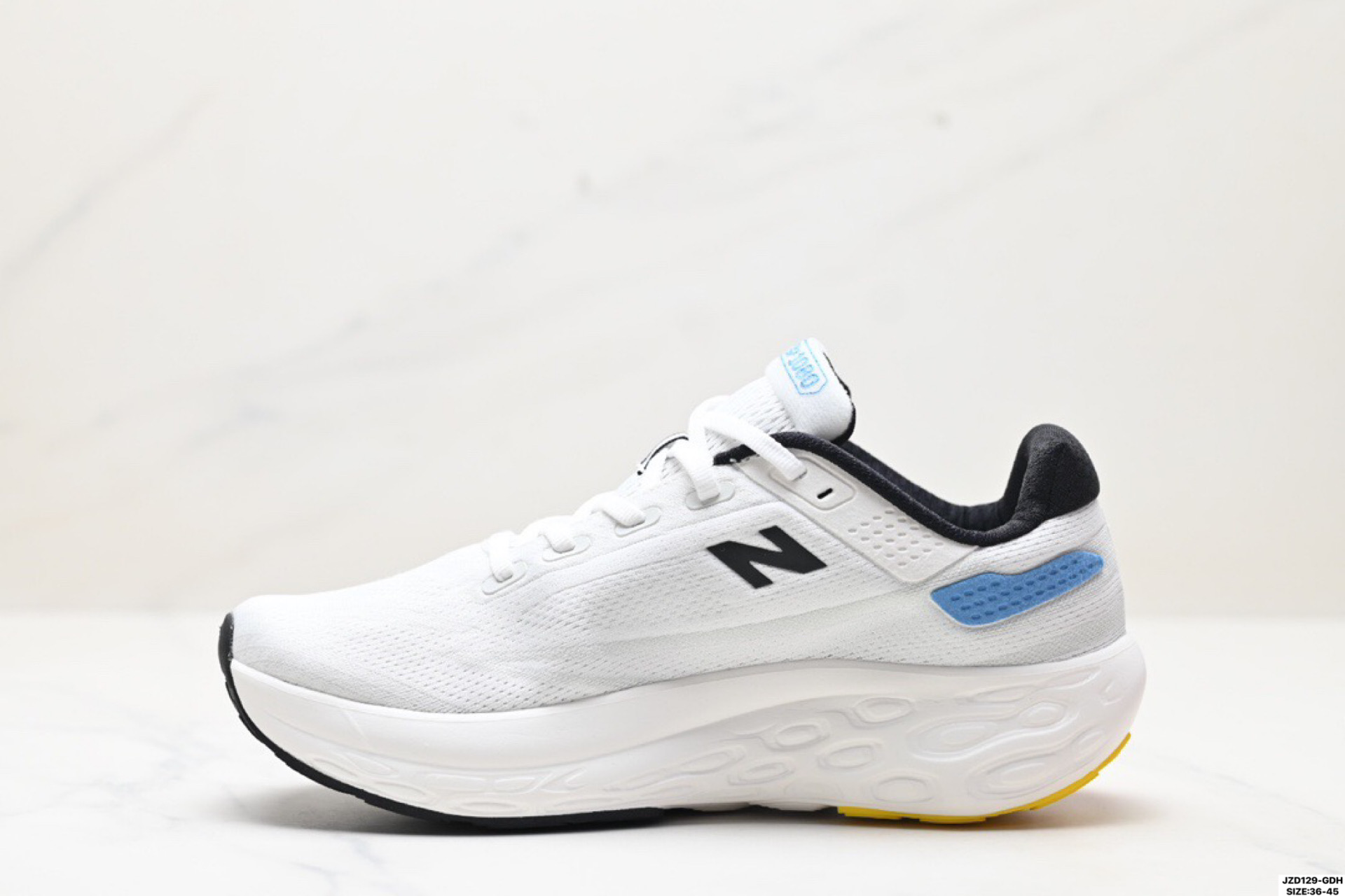 💰175
公司级✅New Balance 新百伦W1080系列 简约 织物 网布防滑耐磨透气轻便 低帮 马拉松跑步鞋
货号:M1080L13
尺码:36-45
ID:JZD129-GDH