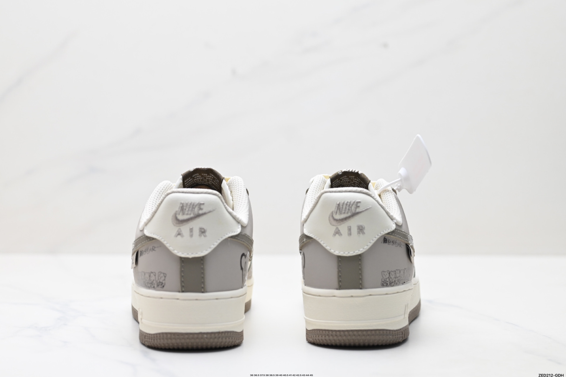 NIKE AIR FORCE 1‘07 LV8  DB3301-881