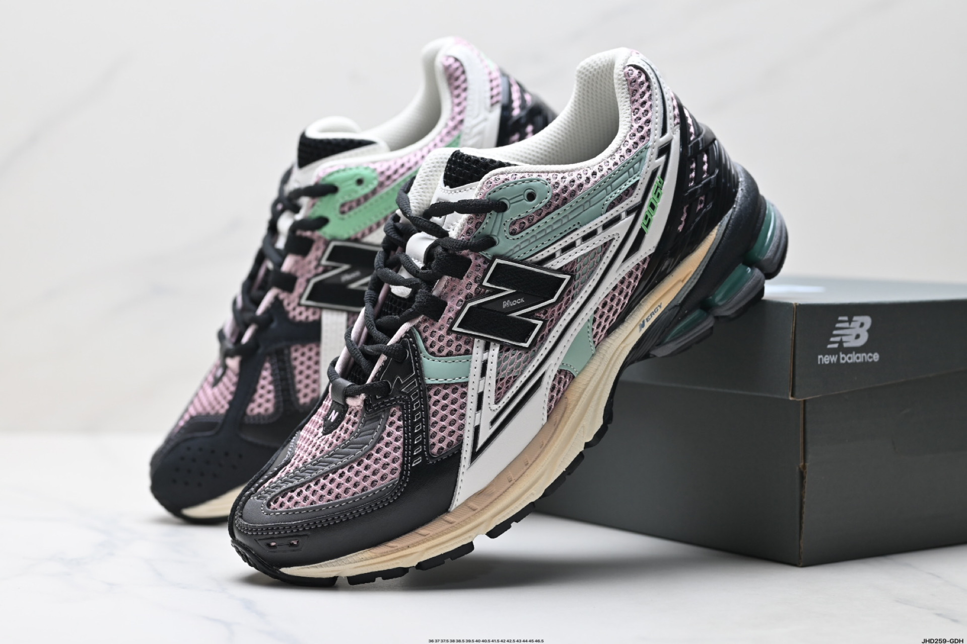 New Balance M1906系列 复古单品宝藏老爹鞋款 复古元素叠加 质感超级棒 U1906NB-High Quatity Cheap Brand wholesale wholesaler seller Clothes Bags handbags Sneakers Top Fashion Clothing Shoes from China Factory Chinese suppliers best Quality Beautiful Price New Balance M1906系列 复古单品宝藏老爹鞋款 复古元素叠加 质感超级棒 U1906NB