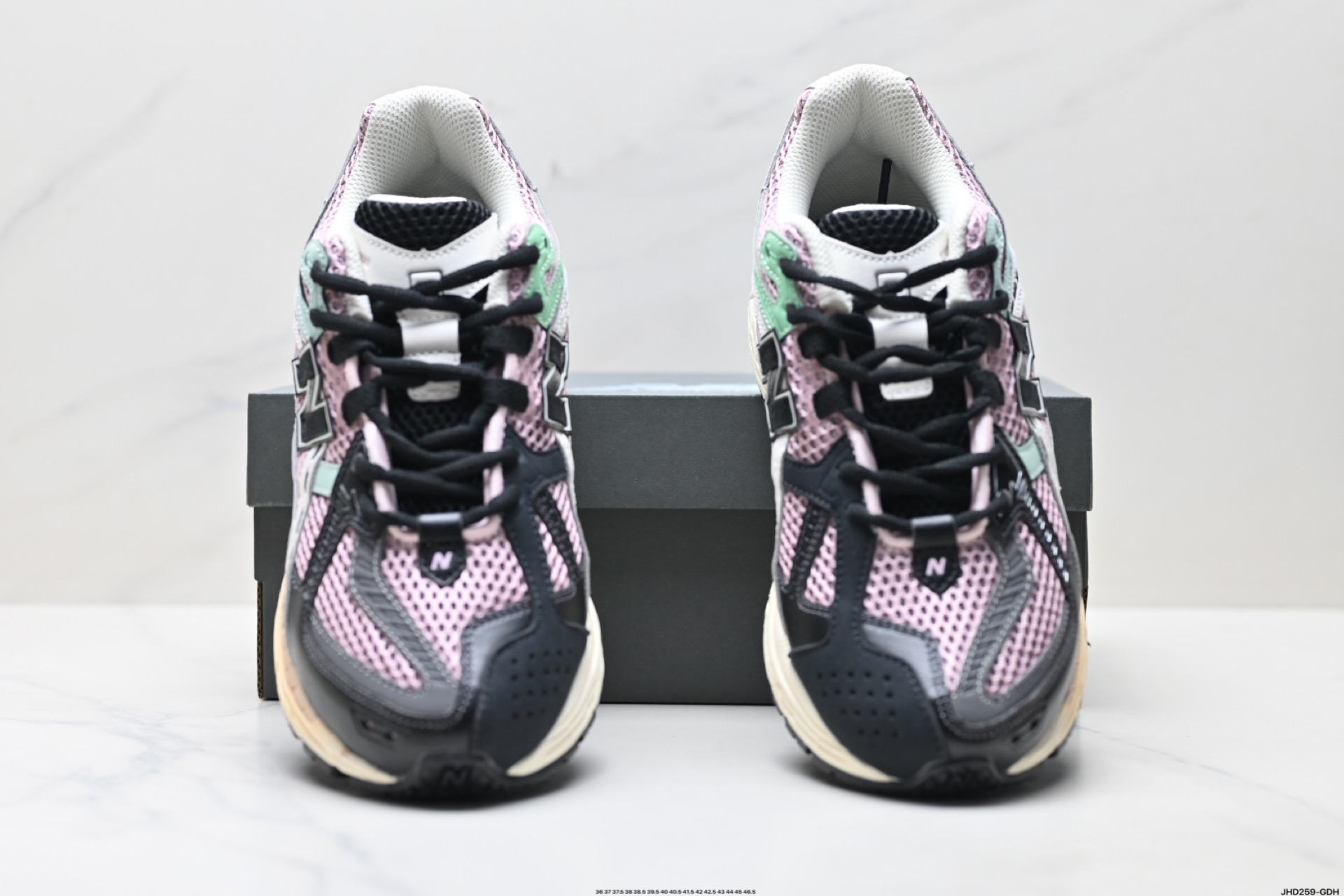 New Balance M1906系列 复古单品宝藏老爹鞋款 复古元素叠加 质感超级棒 U1906NB-High Quatity Cheap Brand wholesale wholesaler seller Clothes Bags handbags Sneakers Top Fashion Clothing Shoes from China Factory Chinese suppliers best Quality Beautiful Price New Balance M1906系列 复古单品宝藏老爹鞋款 复古元素叠加 质感超级棒 U1906NB