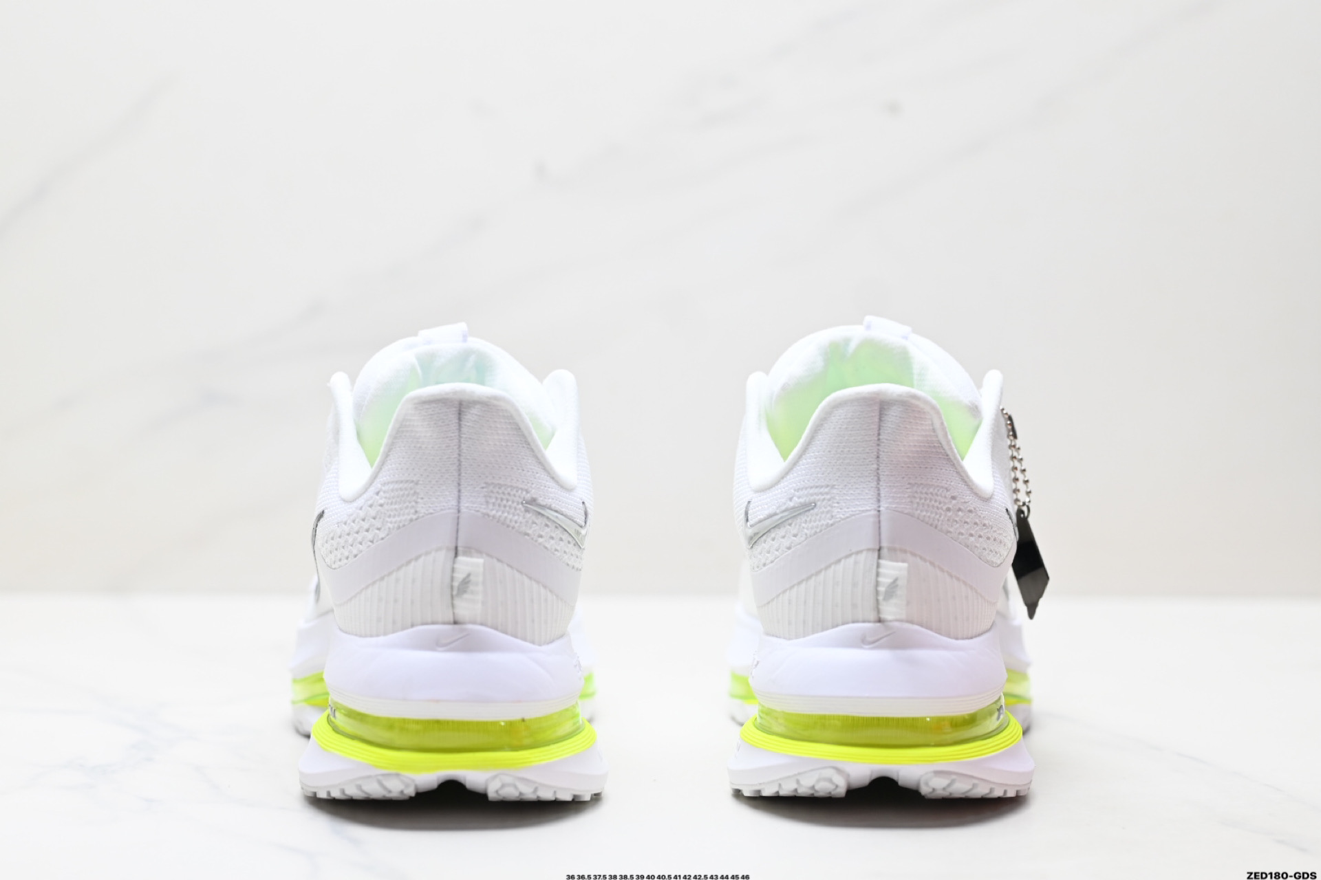 Nike Air Zoom Pegasus Premium 耐克 新款气垫缓震休闲跑步鞋  HQ2592-002