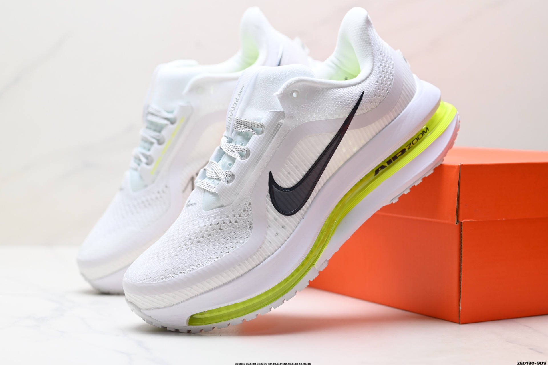 Nike Air Zoom Pegasus Premium 耐克 新款气垫缓震休闲跑步鞋  HQ2592-002