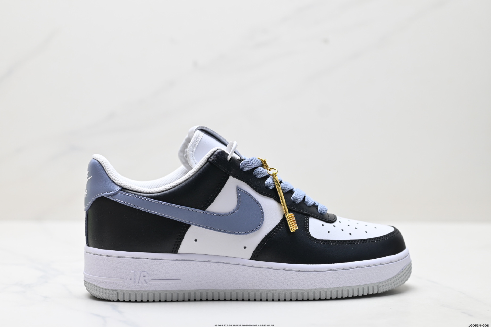 NIKE AIR FORCE 1‘07  FD9065-100