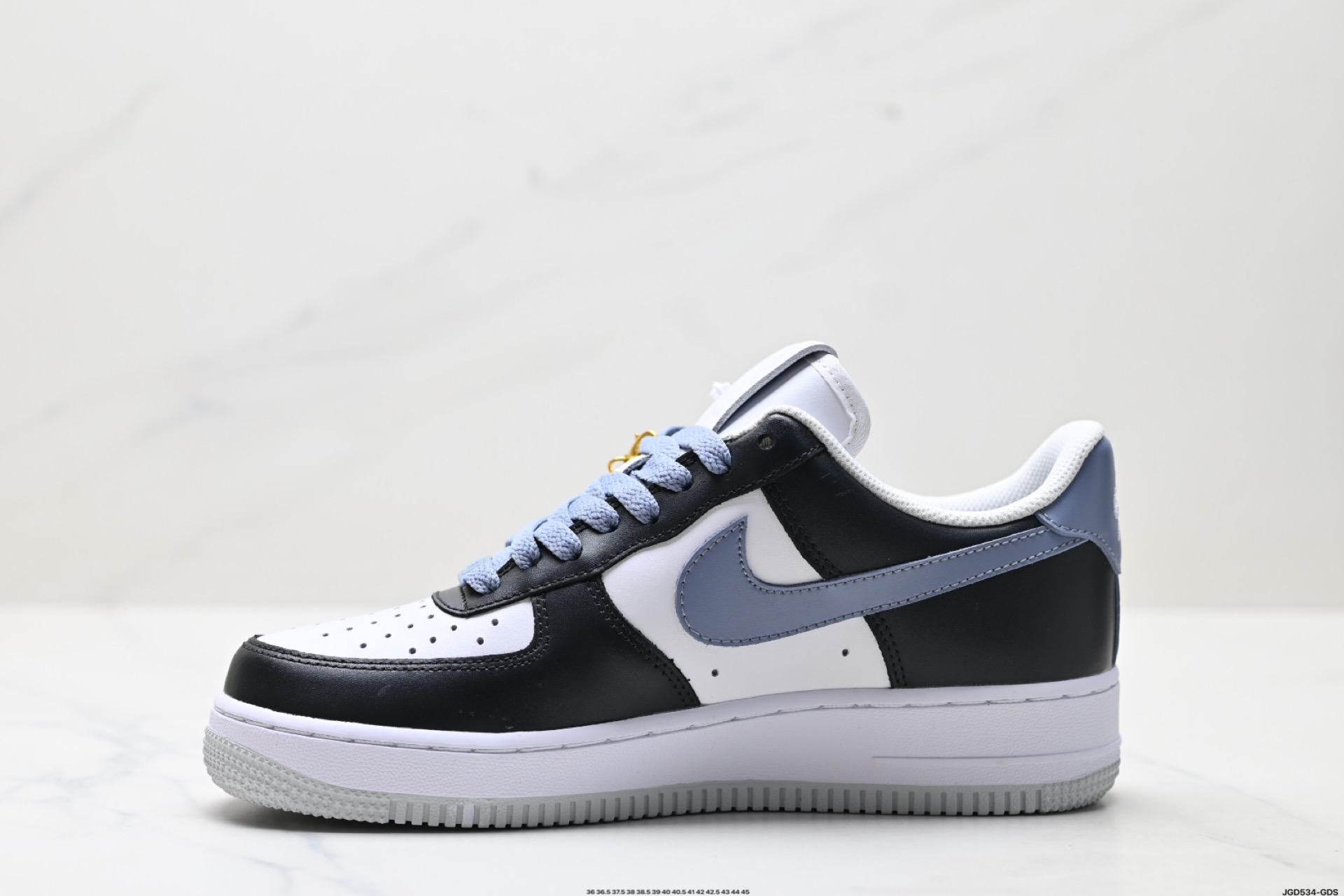 NIKE AIR FORCE 1‘07  FD9065-100