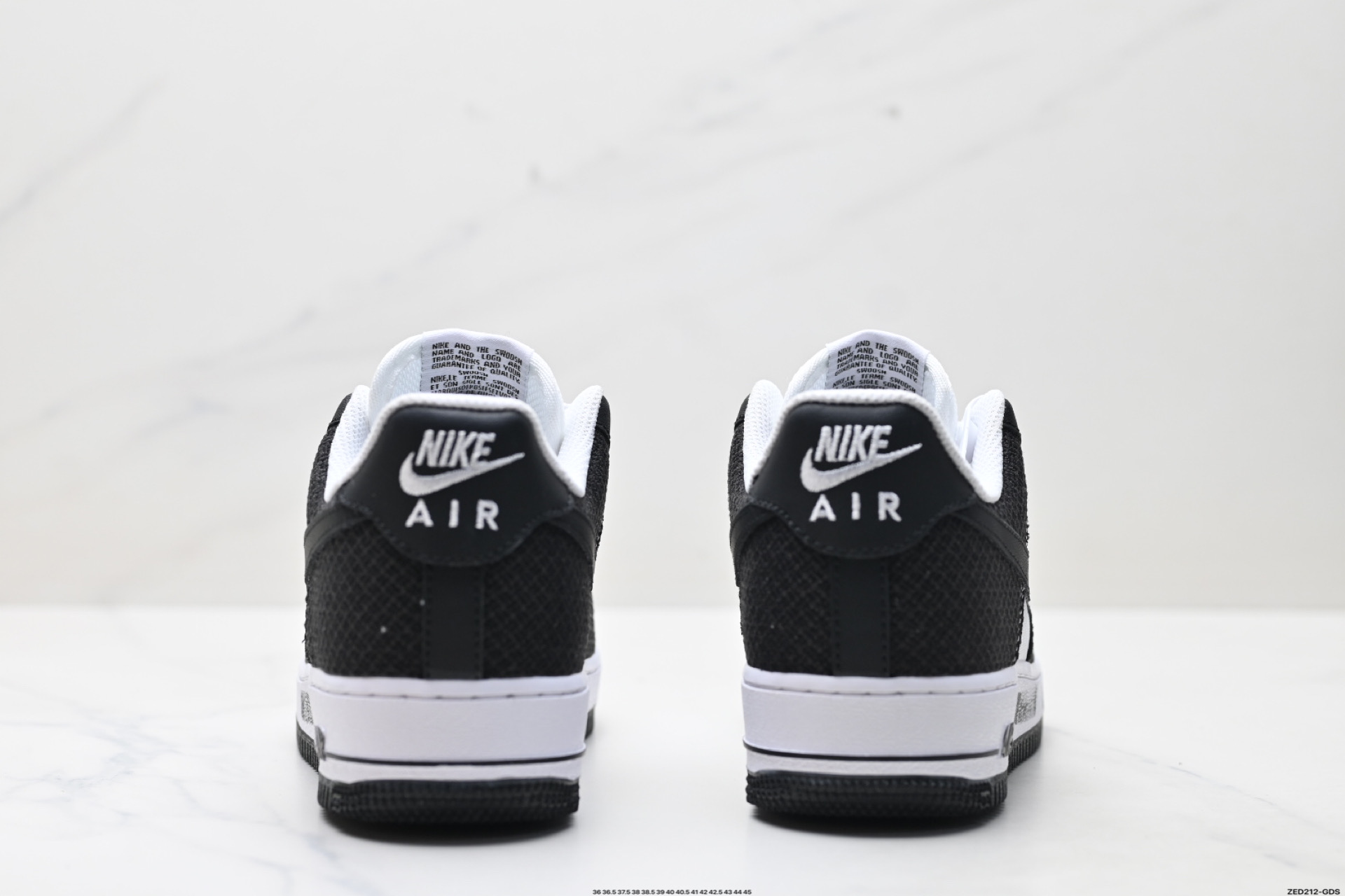 NIKE AIR FORCE 1‘07  ZH0316-091