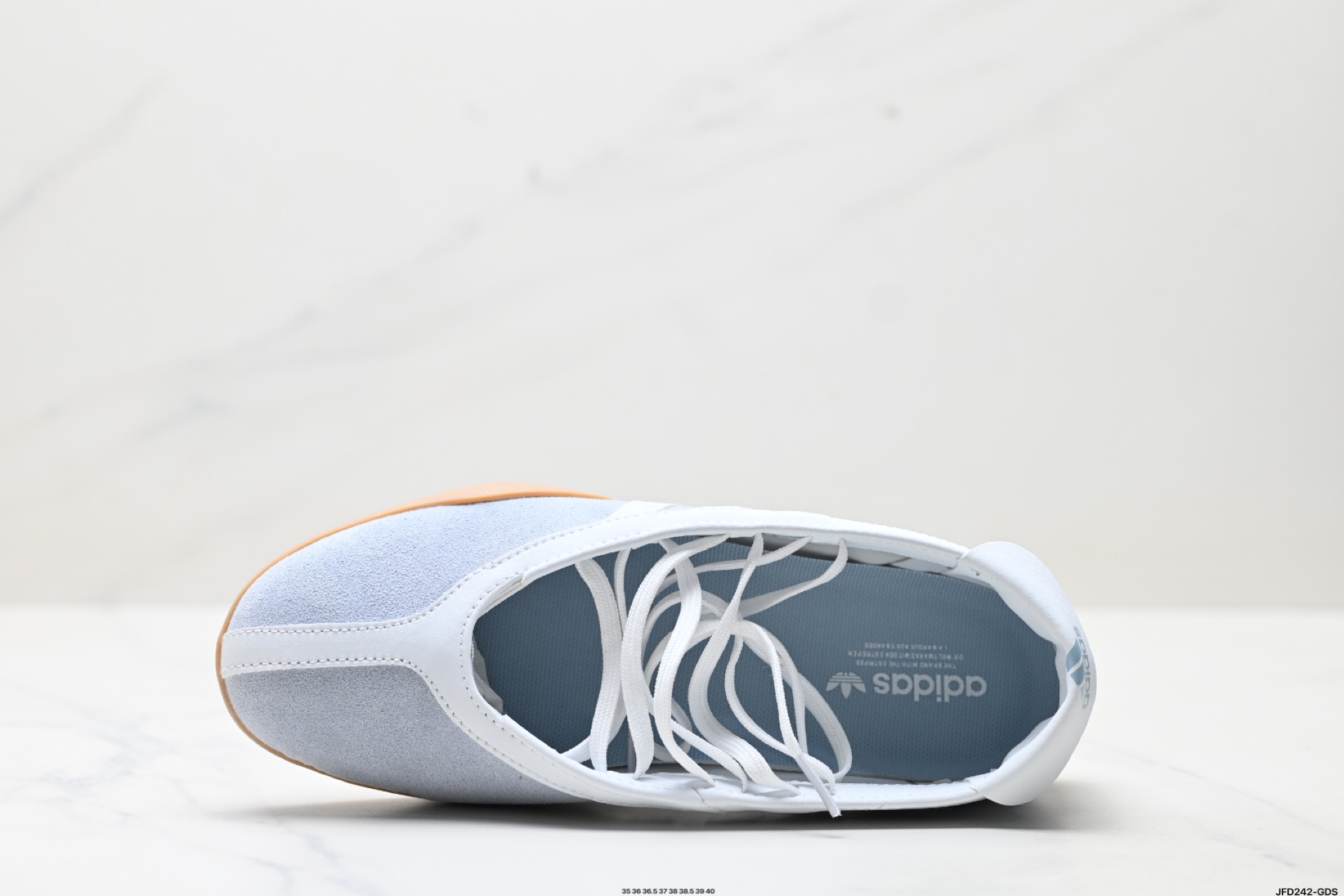 TAEKWONDO MEI BALLET复古芭蕾风薄底鞋女子adidas阿迪达斯三叶草  JR5758