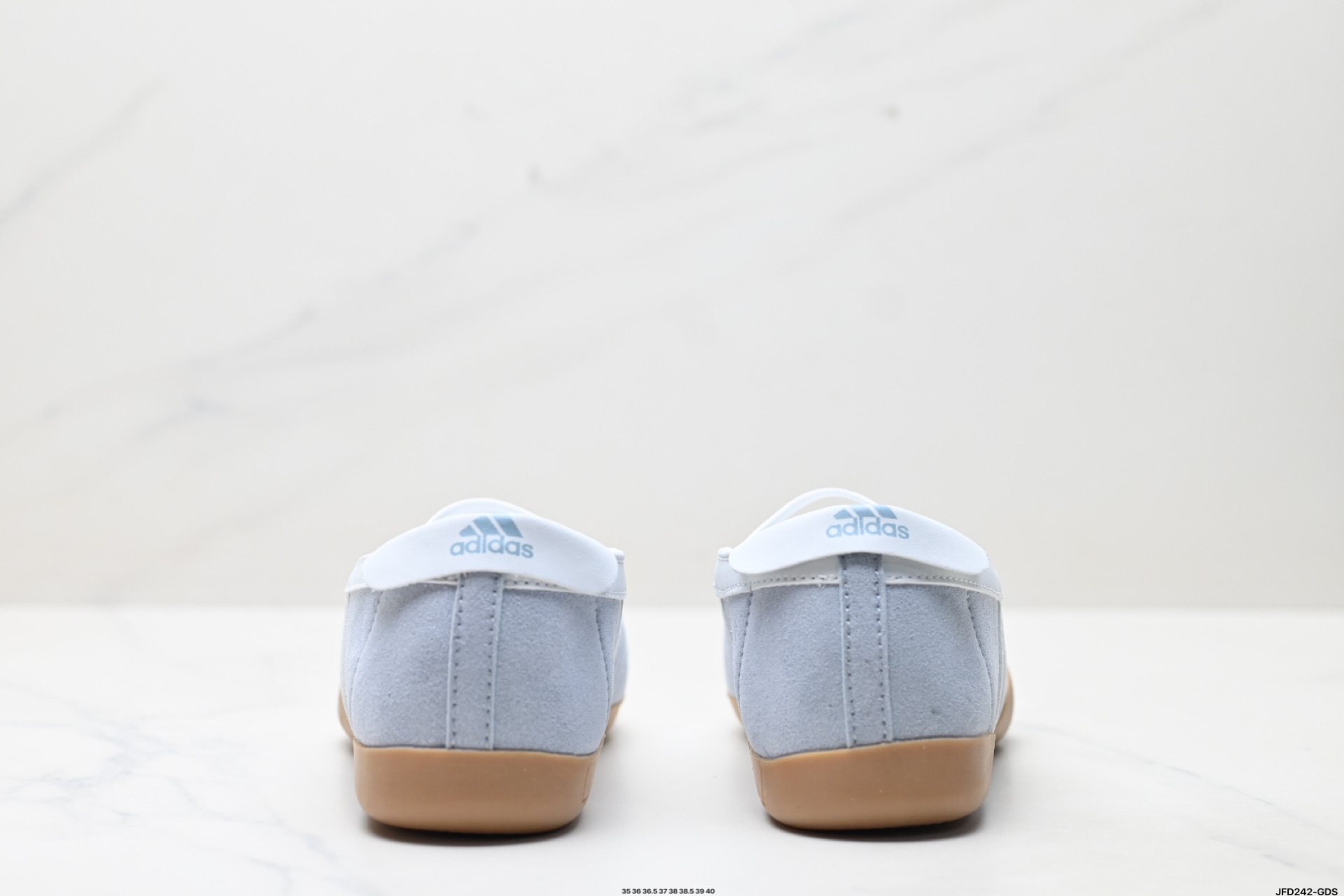 TAEKWONDO MEI BALLET复古芭蕾风薄底鞋女子adidas阿迪达斯三叶草  JR5758