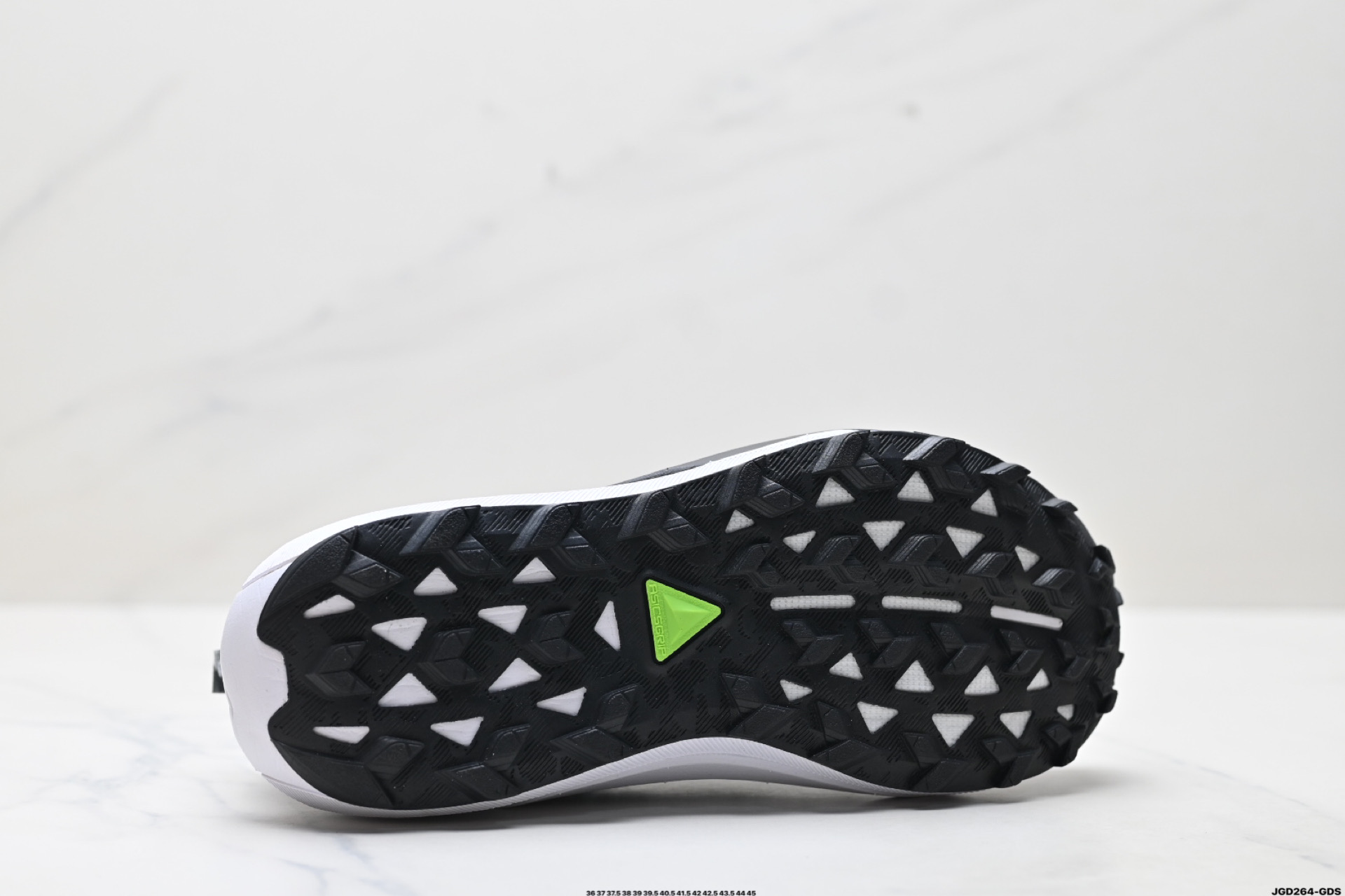 ASICS GEL-TRABUCO 13 亚瑟士 网面透气 耐磨 越野跑步鞋 1011B973-004 ASICS GEL-TRABUCO 13 亚瑟士 网面透气 耐磨 越野跑步鞋 1011B973-004