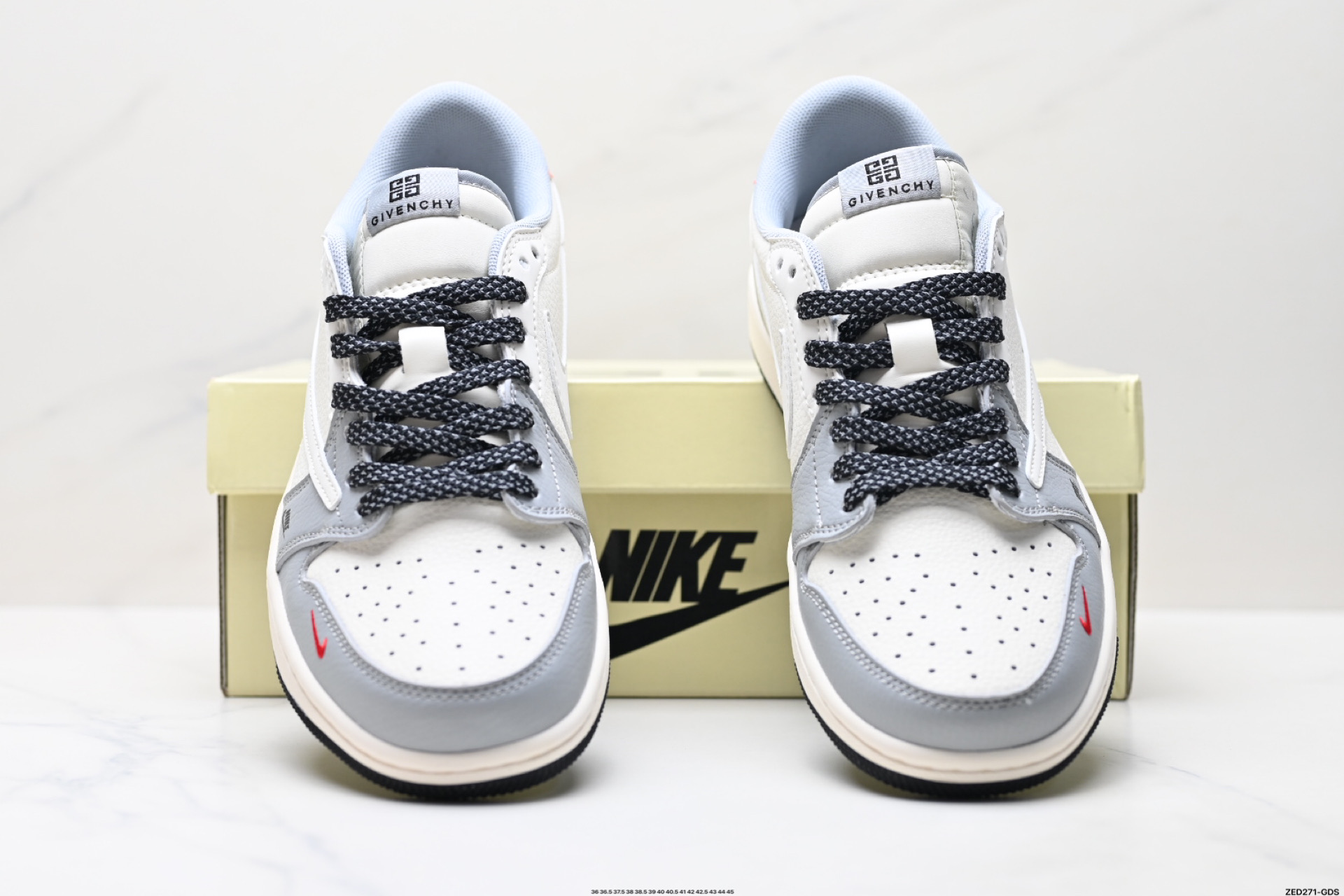 Nike Air Jordan 1 x Givenchy: Estilo y Elegancia en Cada Paso 8 i1749315067386 1792 0 6