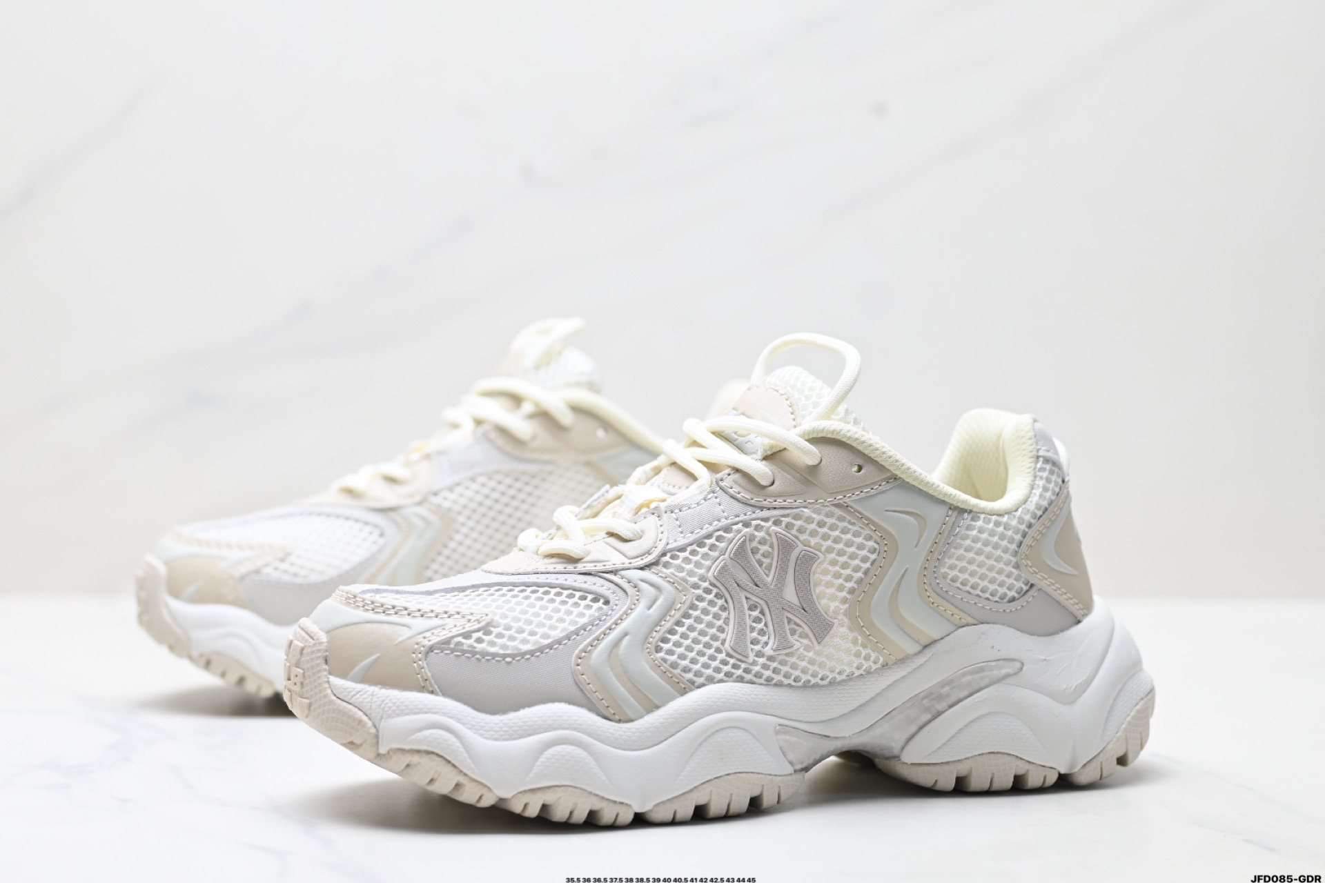 MLB CARGO CHUNKY 纽约洋基队 时尚百搭休闲运动潮流 防滑耐磨 低帮 老爹鞋 3ASHW075N