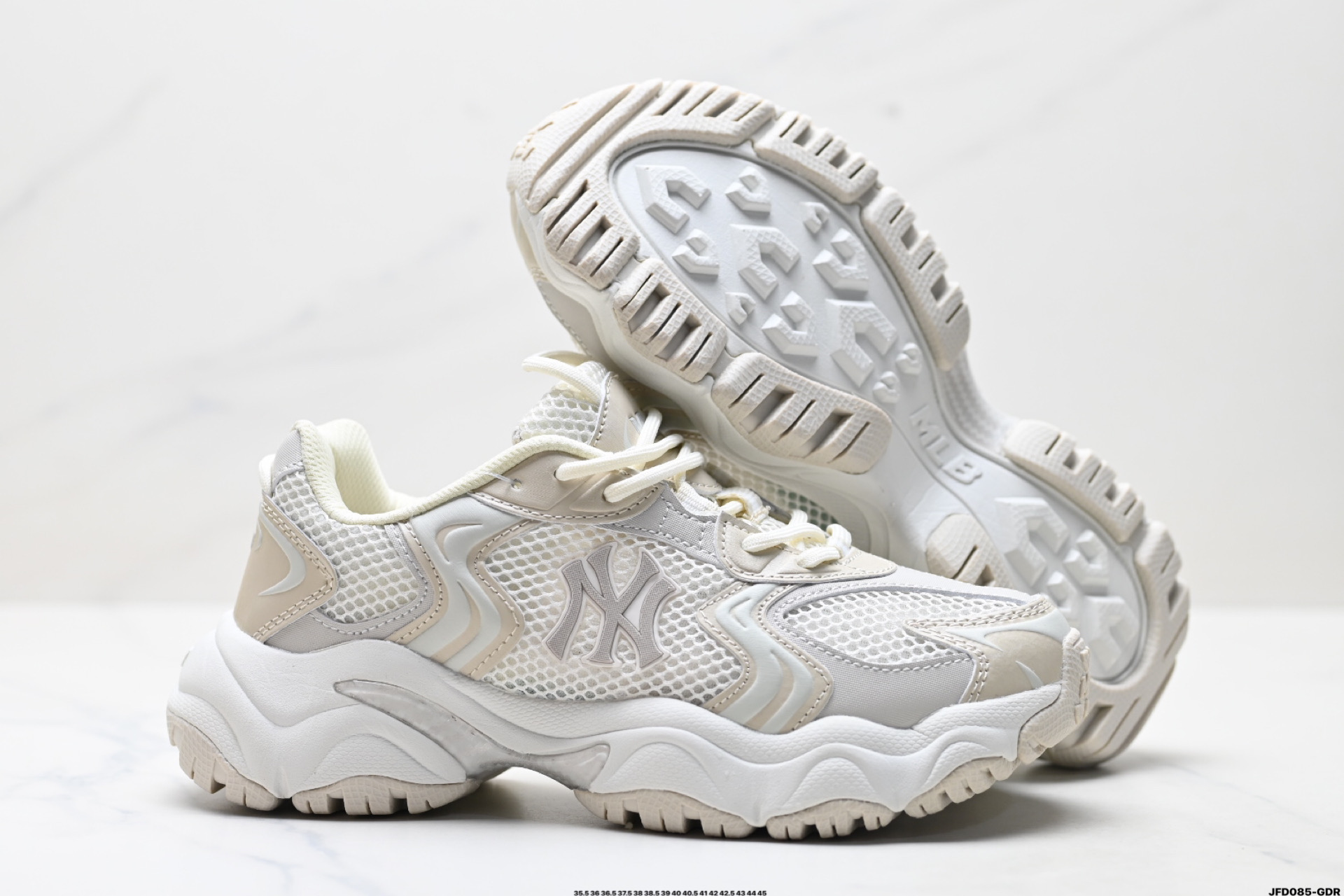 MLB CARGO CHUNKY 纽约洋基队 时尚百搭休闲运动潮流 防滑耐磨 低帮 老爹鞋 3ASHW075N