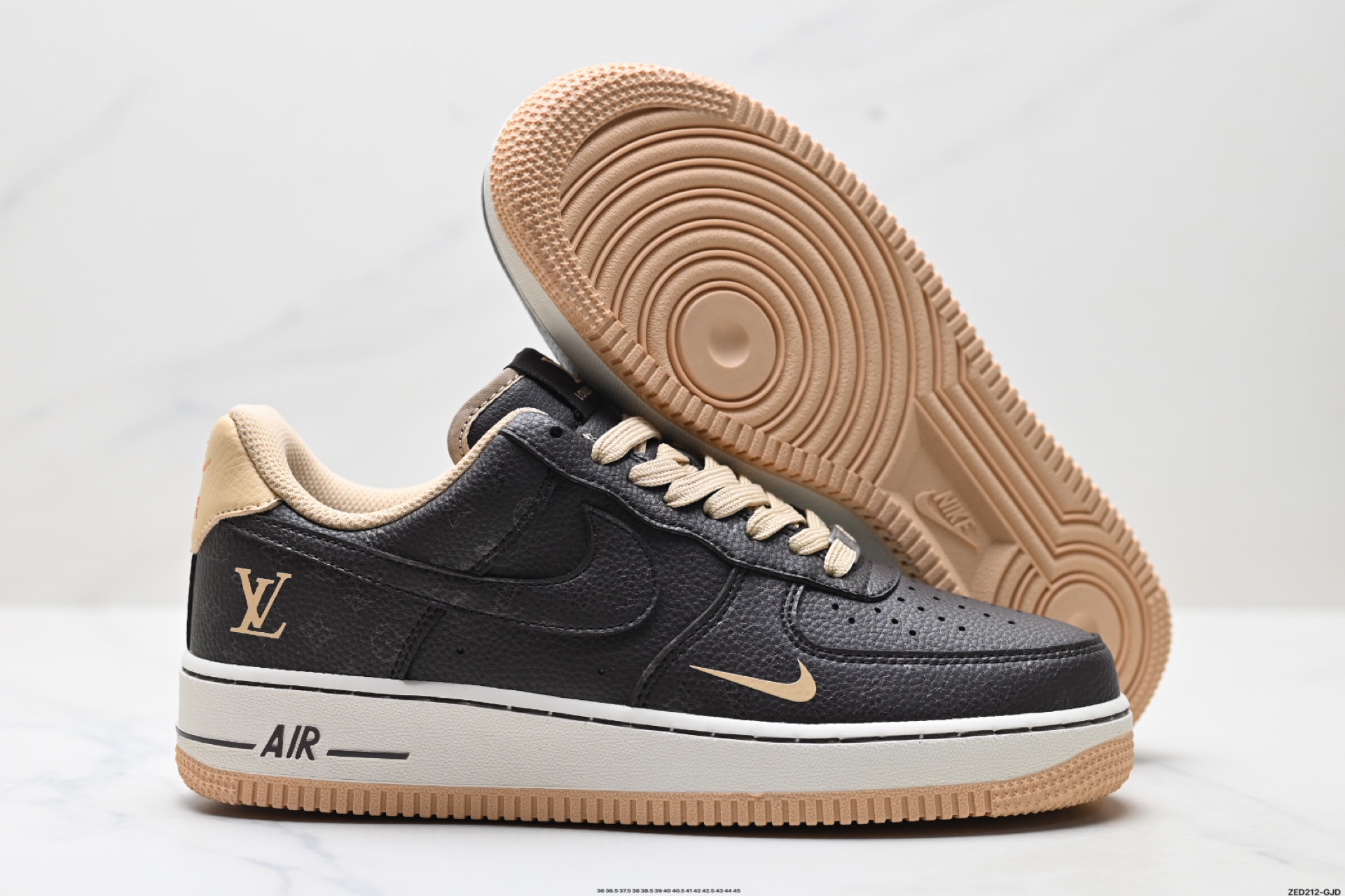 NIKE AIR FORCE 1‘07 LW9279-007 NIKE AIR FORCE 1‘07 LW9279-007