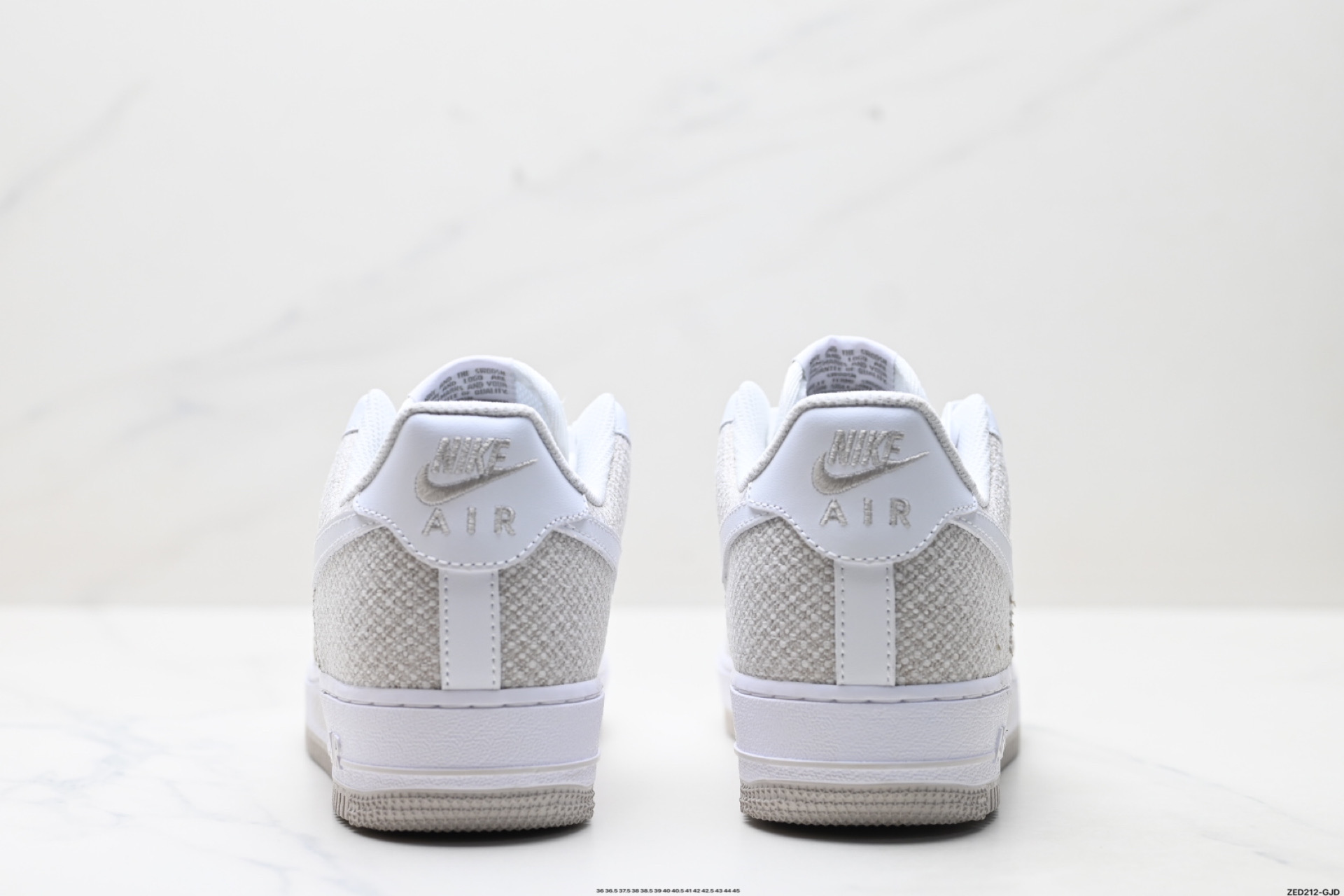 NIKE AIR FORCE 1‘07  ZH0316-092