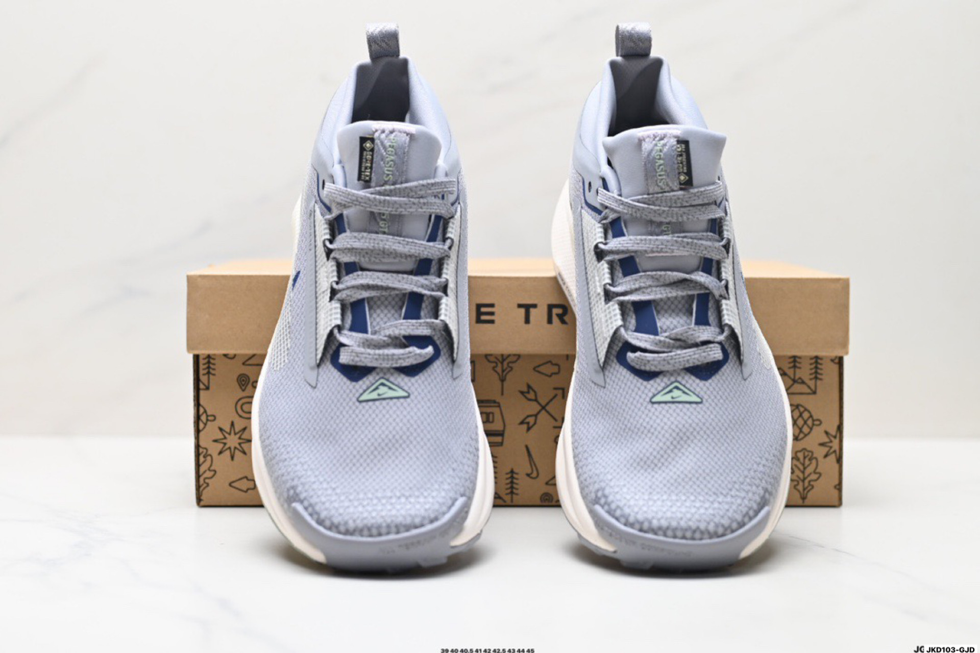 💰180
公司级✅Nike REACTX PEGASUS TRAIL 5
GTX 越野跑步鞋👏
登月兼顾迅疾外观和稳固脚感 
后跟覆面和中足动态支撑巧妙融合 
缔造稳定顺畅的迈步体验
官方货号:FQ0908-004
尺码:39 40 40.5 41 42 42.5 43 44 45
ID:JKD103-GJD