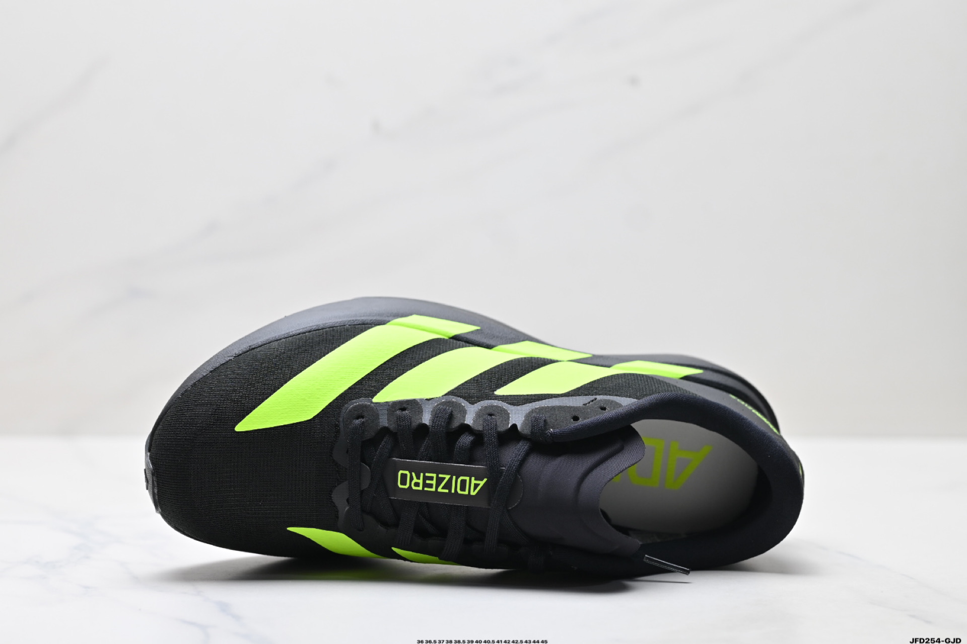 Adidas Adizero Evo SL 舒适百搭防滑耐磨 低帮 休闲跑步鞋 JR3420