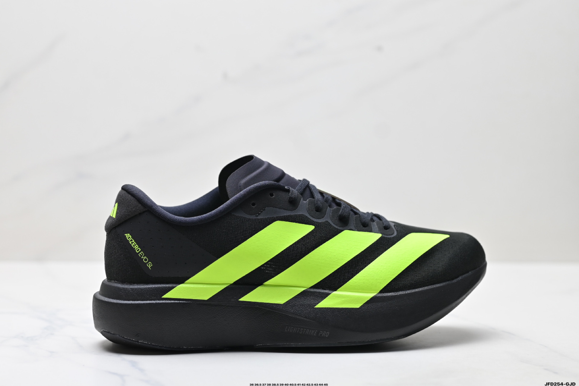 Adidas Adizero Evo SL 舒适百搭防滑耐磨 低帮 休闲跑步鞋 JR3420
