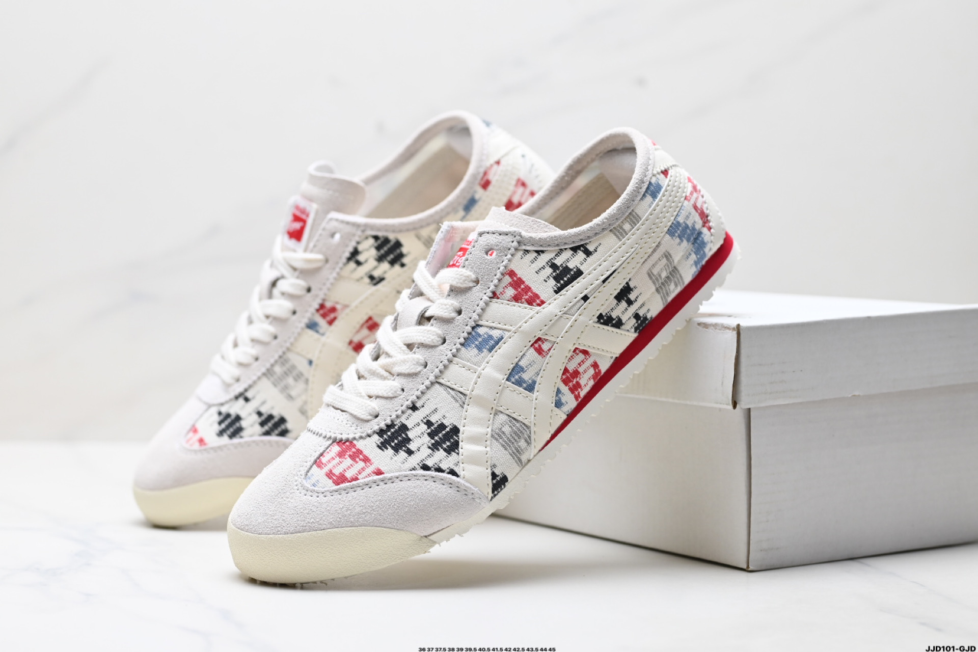 Onitsuka Tiger鬼塚虎 Mexico 66 Slip-on 一脚蹬低帮夏季透气运动休闲鞋 1183B648-100