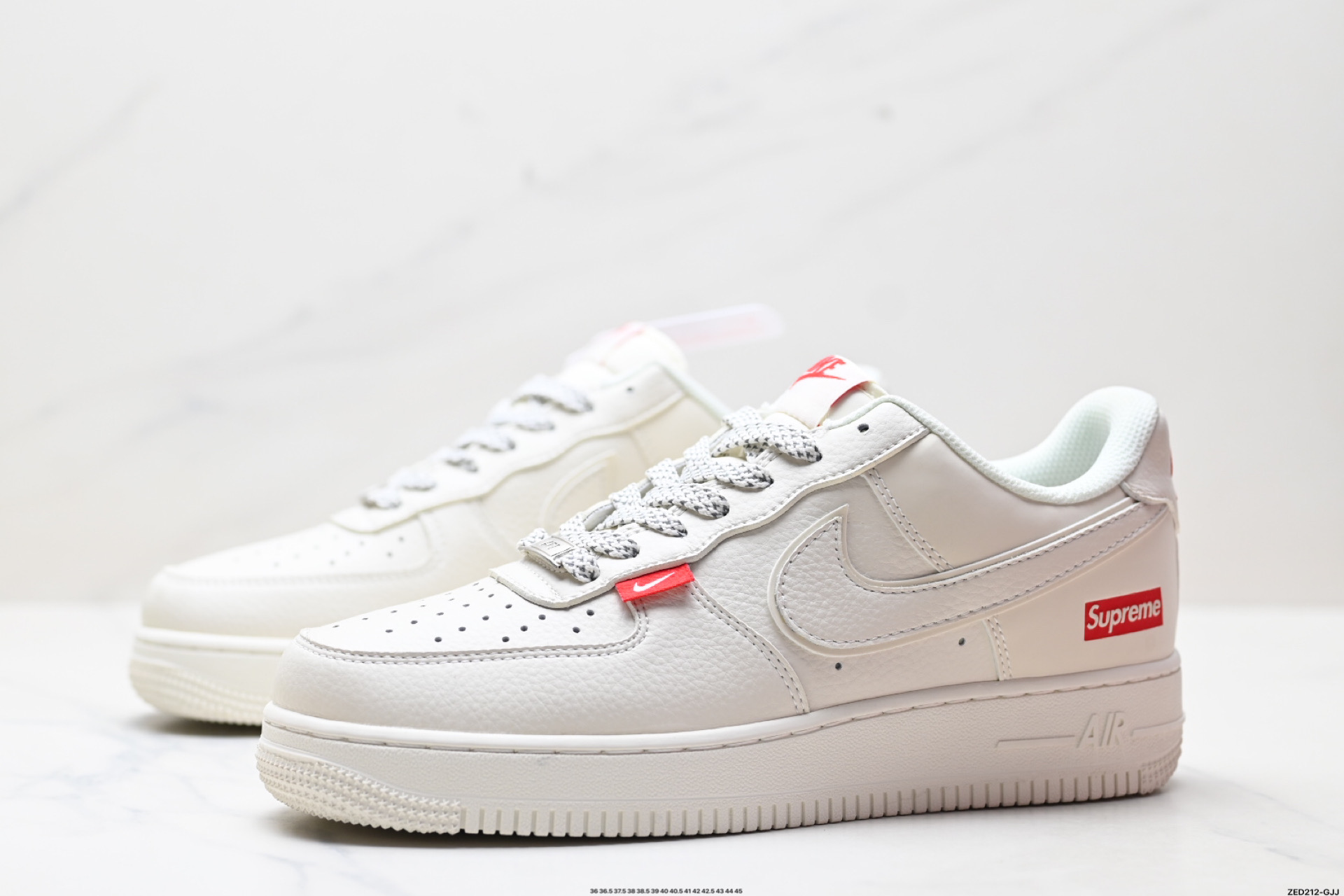 NIKE AIR FORCE 1‘07 LV8  CS5288-011