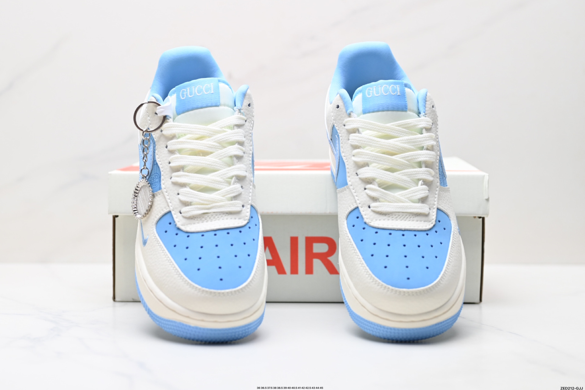 NIKE AIR FORCE 1‘07 LV8 DF0188-067 NIKE AIR FORCE 1‘07 LV8 DF0188-067