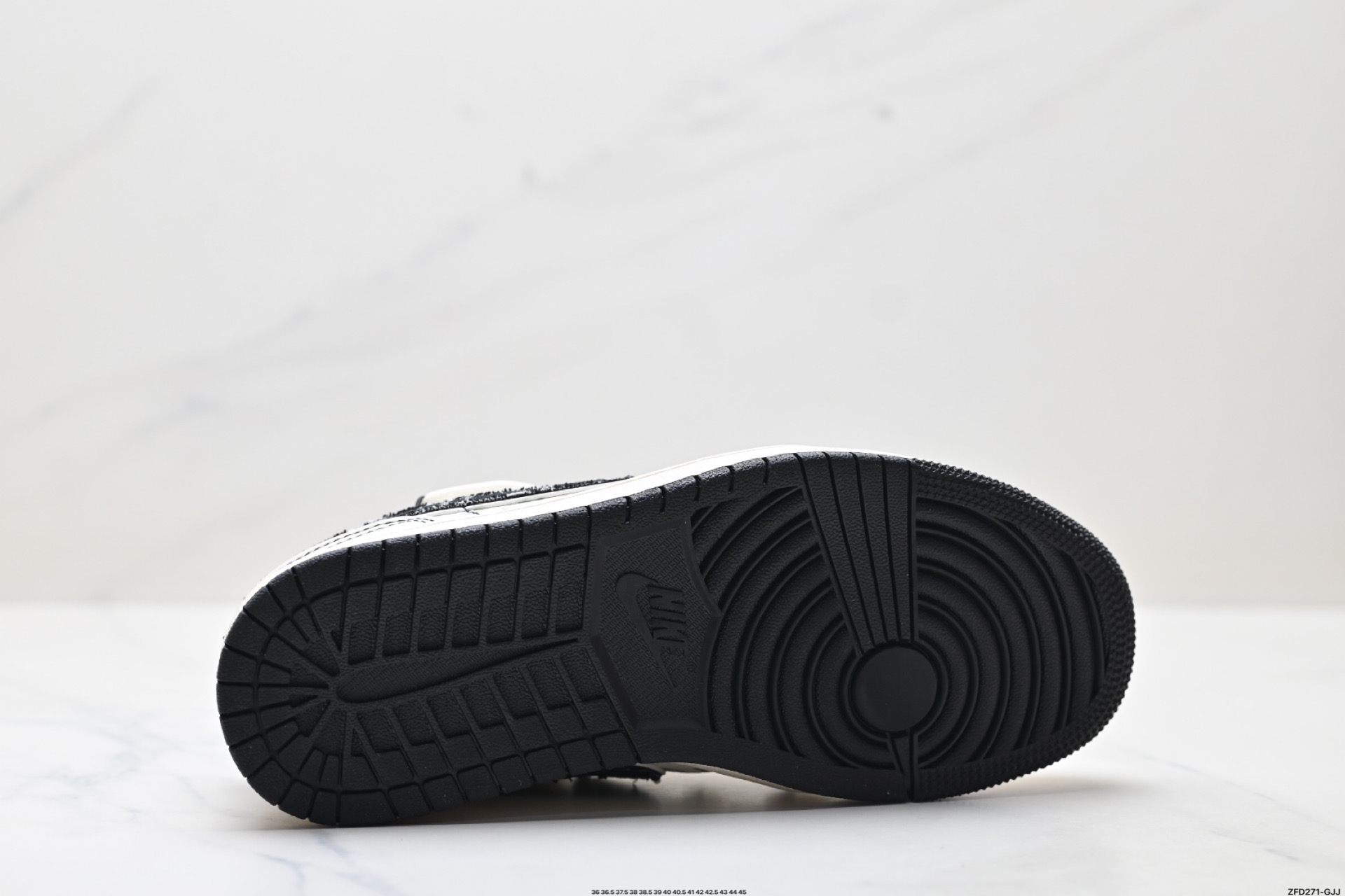 Nike Air Jordan 1 Low AJ1乔1低帮休闲板鞋 YX5066-356