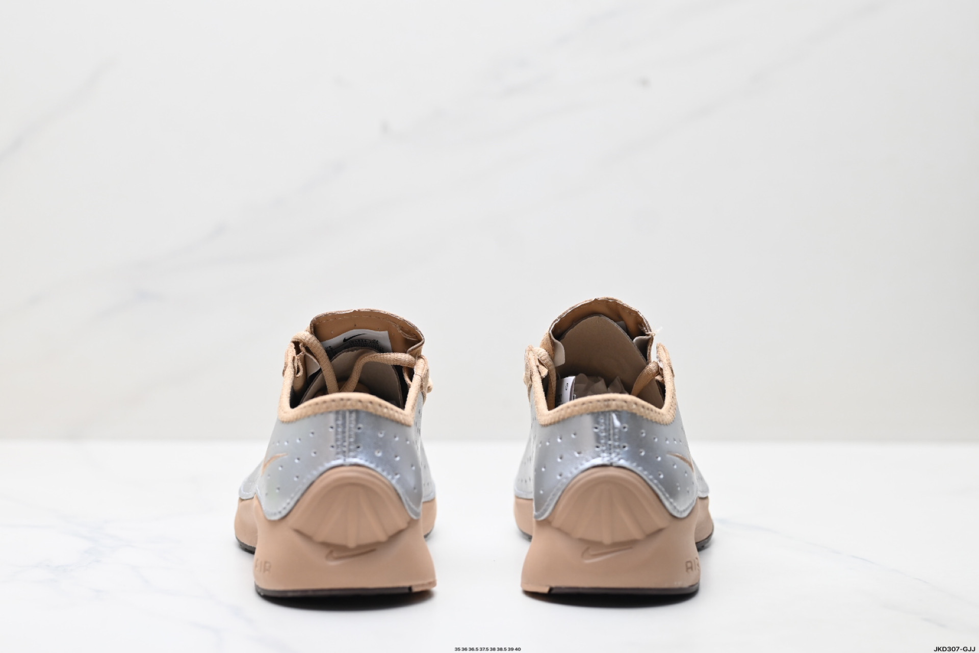 Nike Air Superfly耐克2025新款减震复古银色跑鞋女鞋  IB5824-200