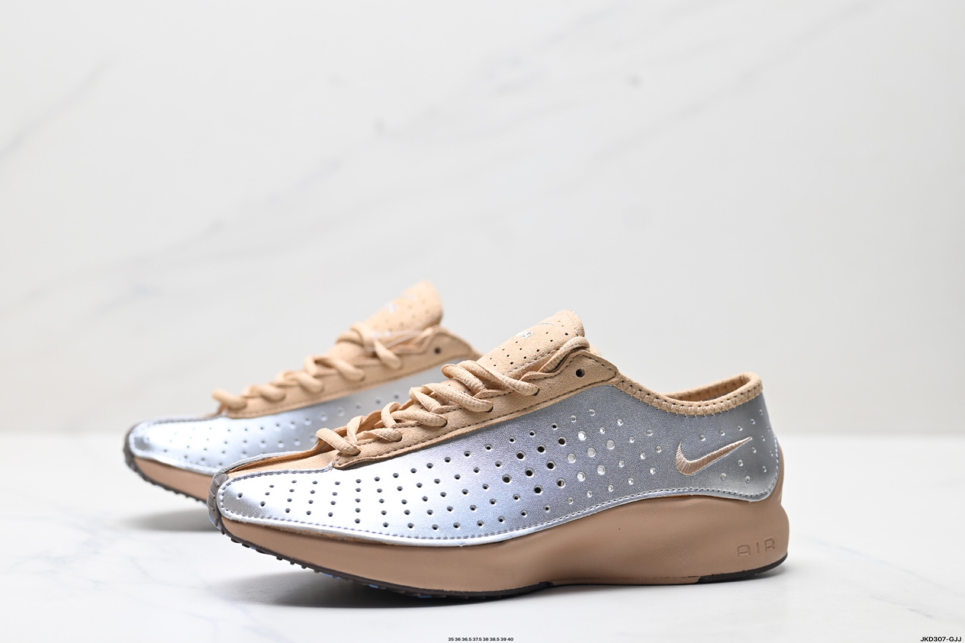 Nike Air Superfly耐克2025新款减震复古银色跑鞋女鞋  IB5824-200