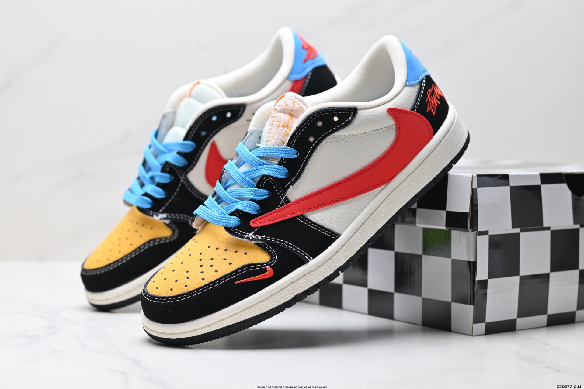 Nike Air Jordan 1 x Travis Scott AJ1倒勾 乔一倒钩 ‘DIY’定制 耐克 低帮文化篮球鞋 XB1979-003