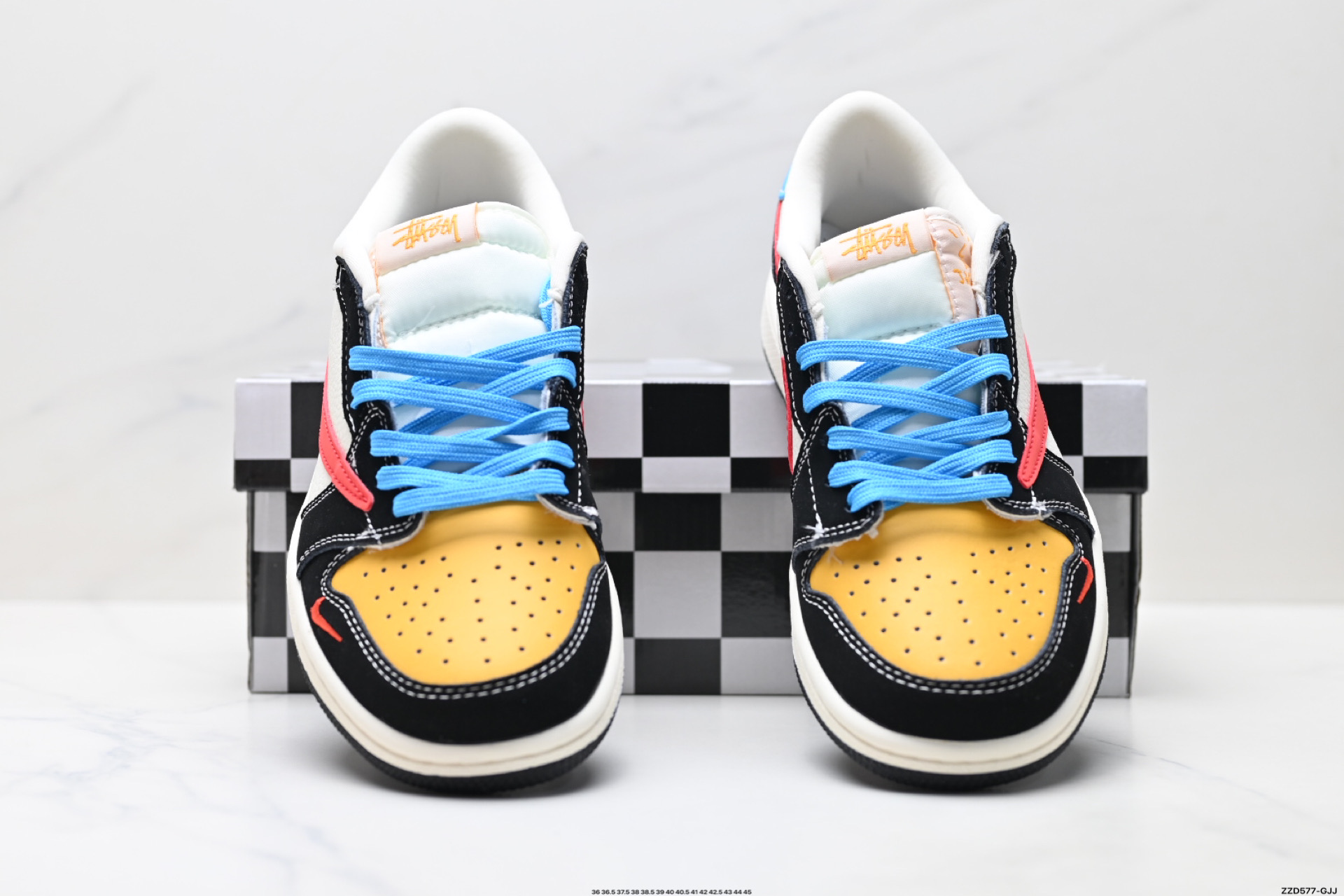 Nike Air Jordan 1 x Travis Scott AJ1倒勾 乔一倒钩 ‘DIY’定制 耐克 低帮文化篮球鞋 XB1979-003