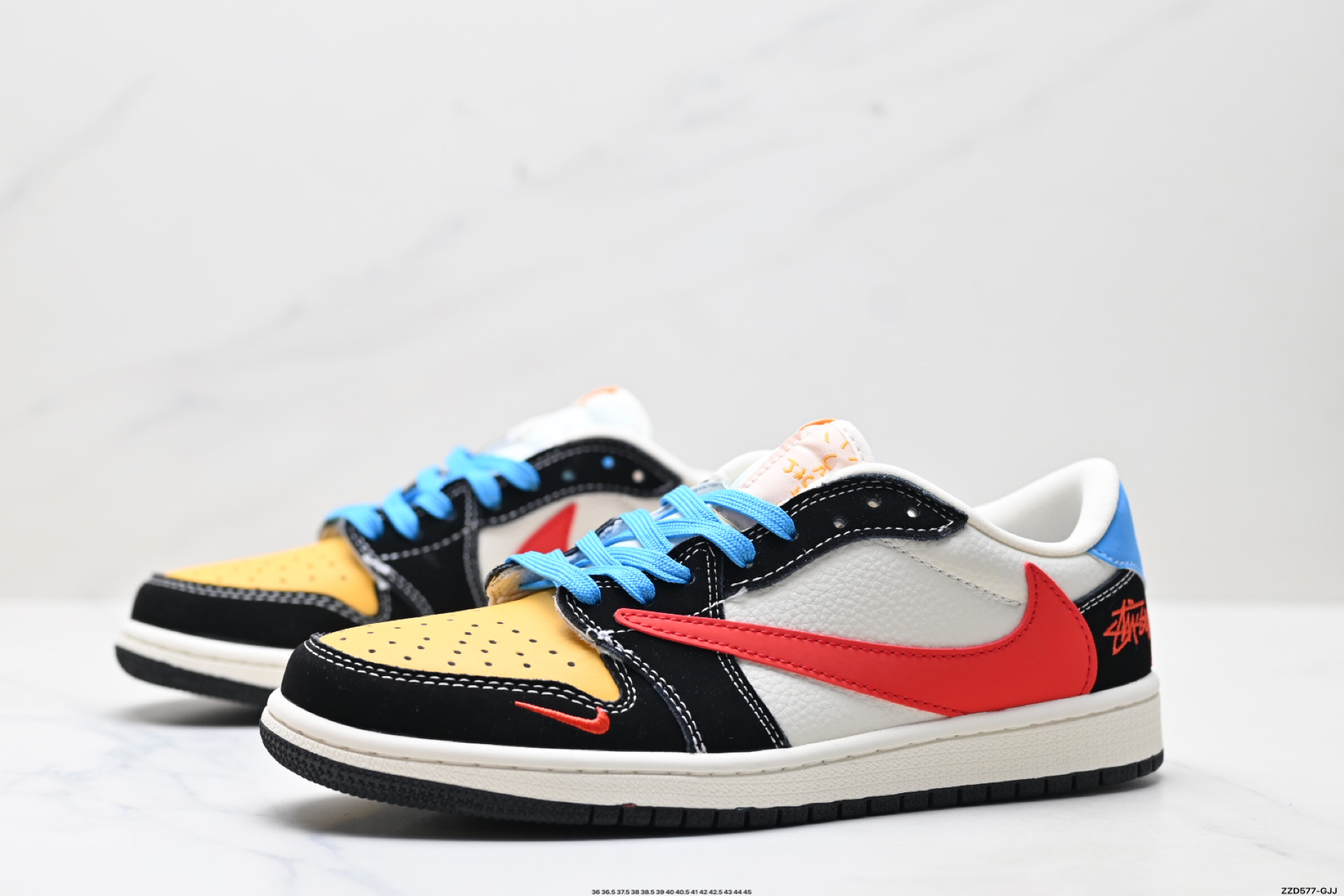Nike Air Jordan 1 x Travis Scott AJ1倒勾 乔一倒钩 ‘DIY’定制 耐克 低帮文化篮球鞋 XB1979-003