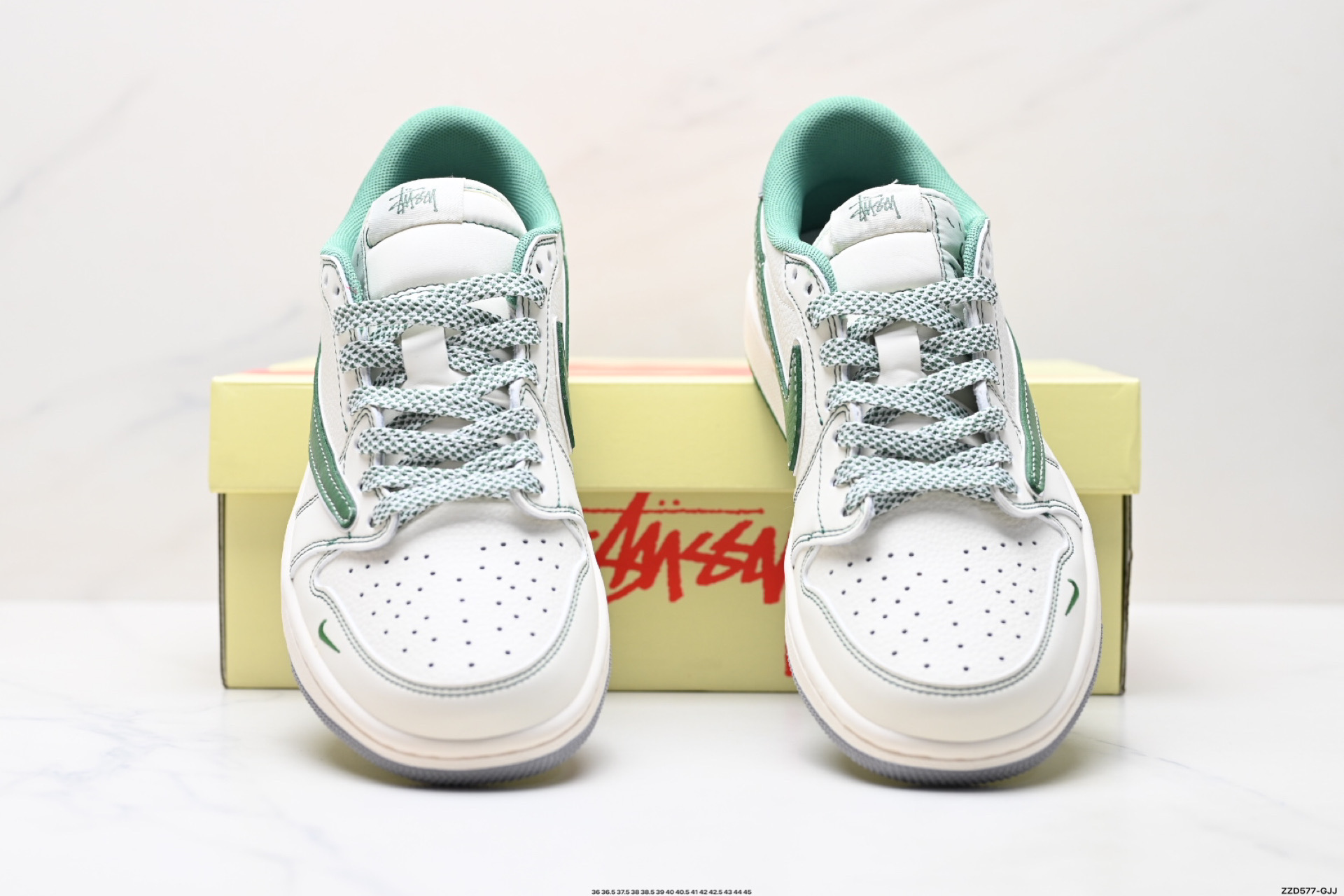 Nike Air Jordan 1 x Travis Scott AJ1倒勾 乔一倒钩 ‘DIY’定制 耐克 低帮文化篮球鞋  XF8698-073