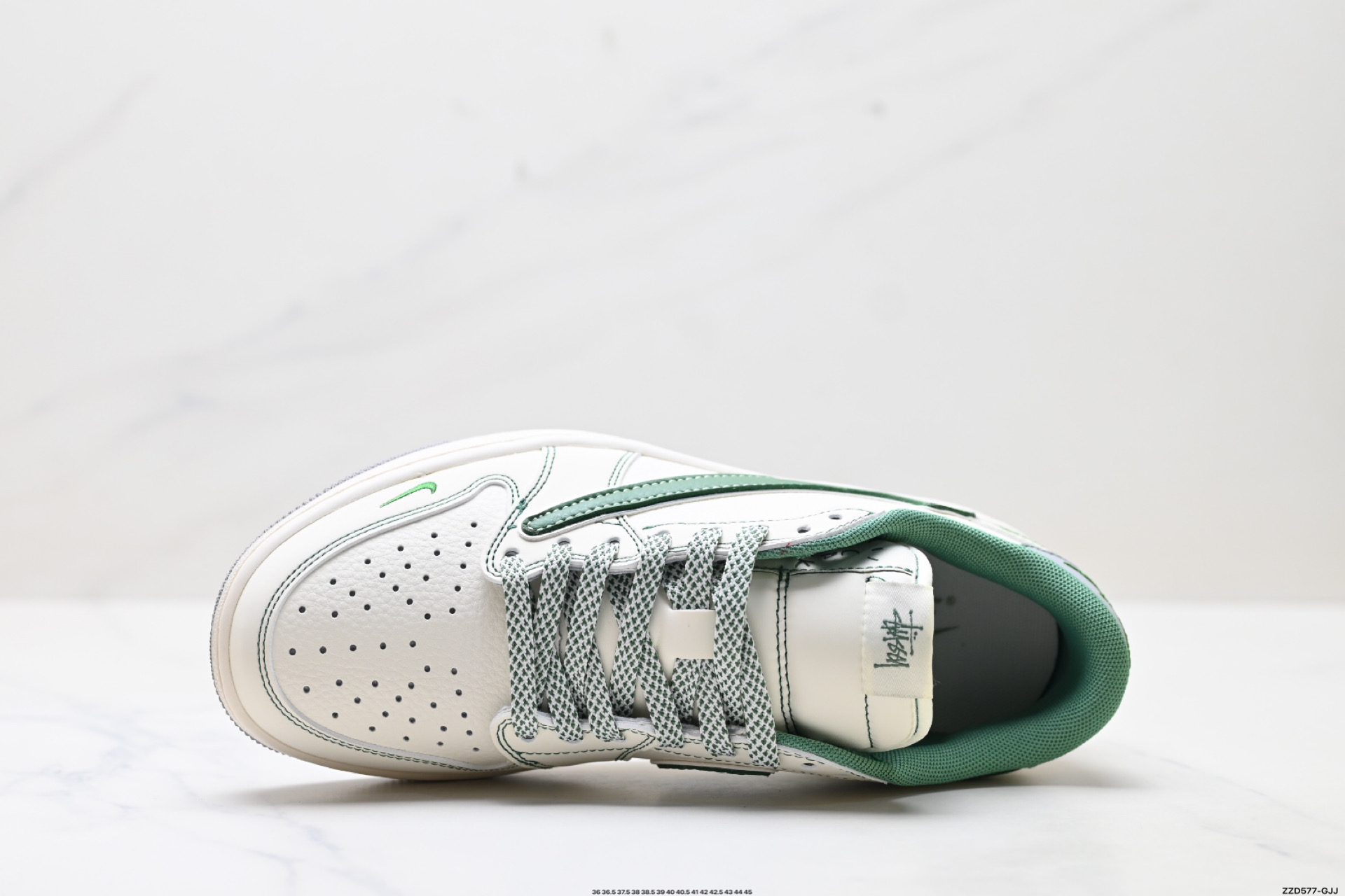 Nike Air Jordan 1 x Travis Scott AJ1倒勾 乔一倒钩 ‘DIY’定制 耐克 低帮文化篮球鞋  XF8698-073